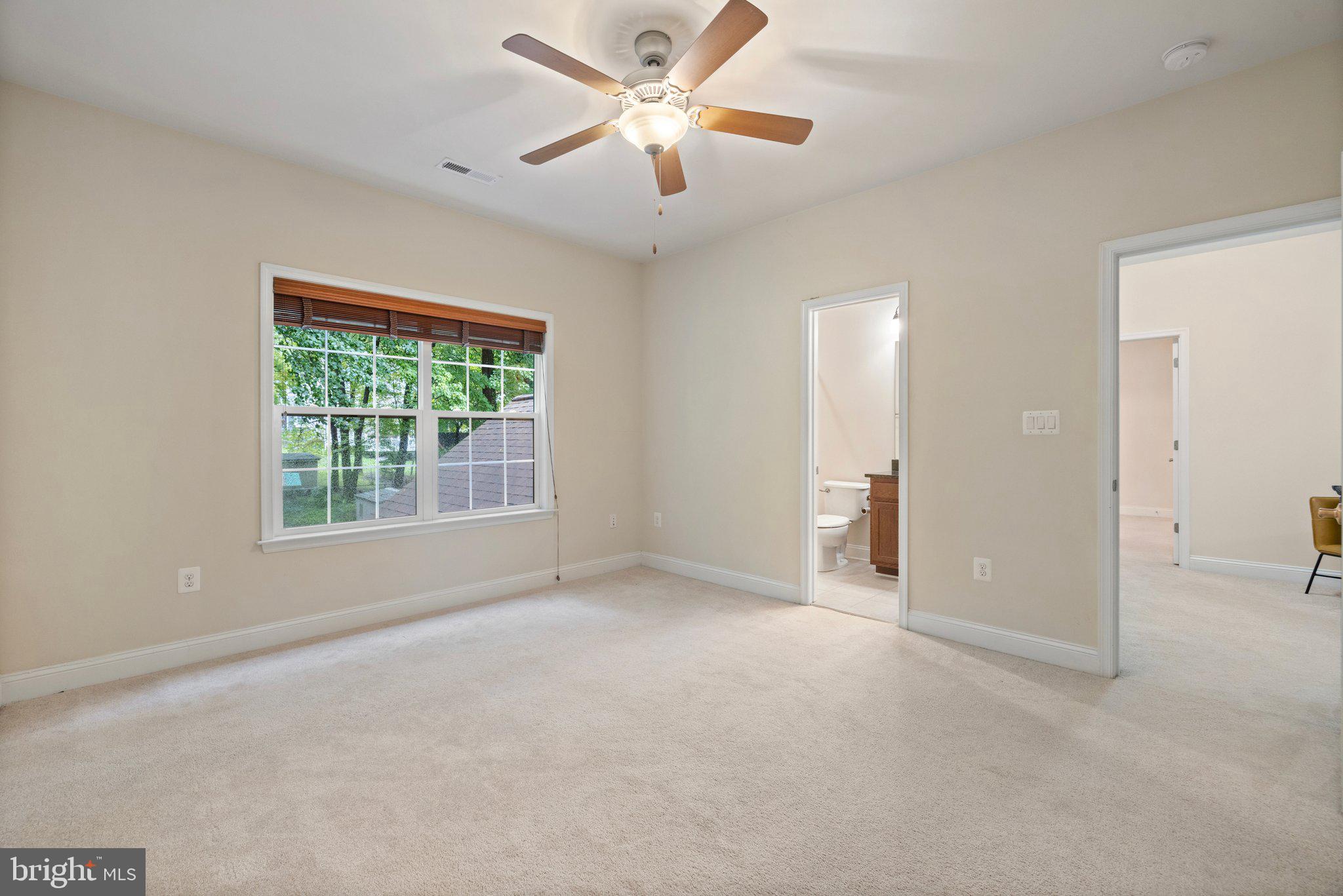 WEST VIENNA WOODS - Residential