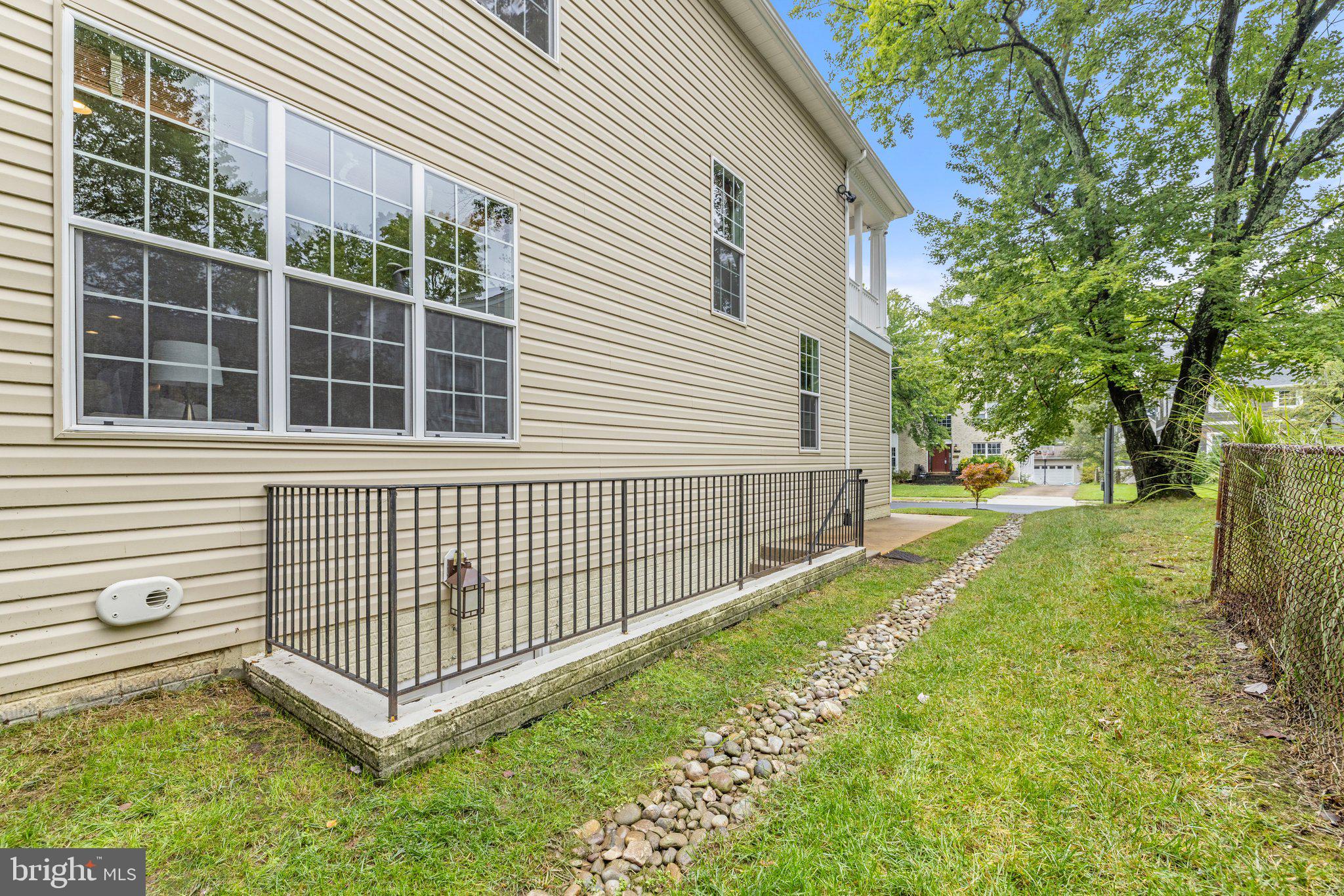 WEST VIENNA WOODS - Residential