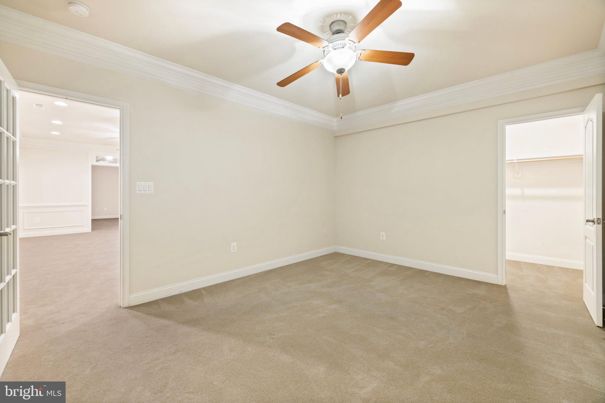 WEST VIENNA WOODS - Residential