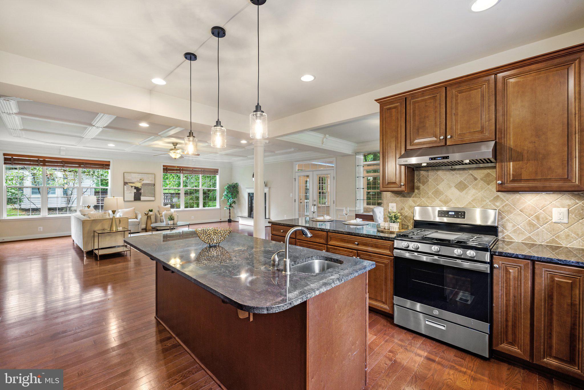 WEST VIENNA WOODS - Residential