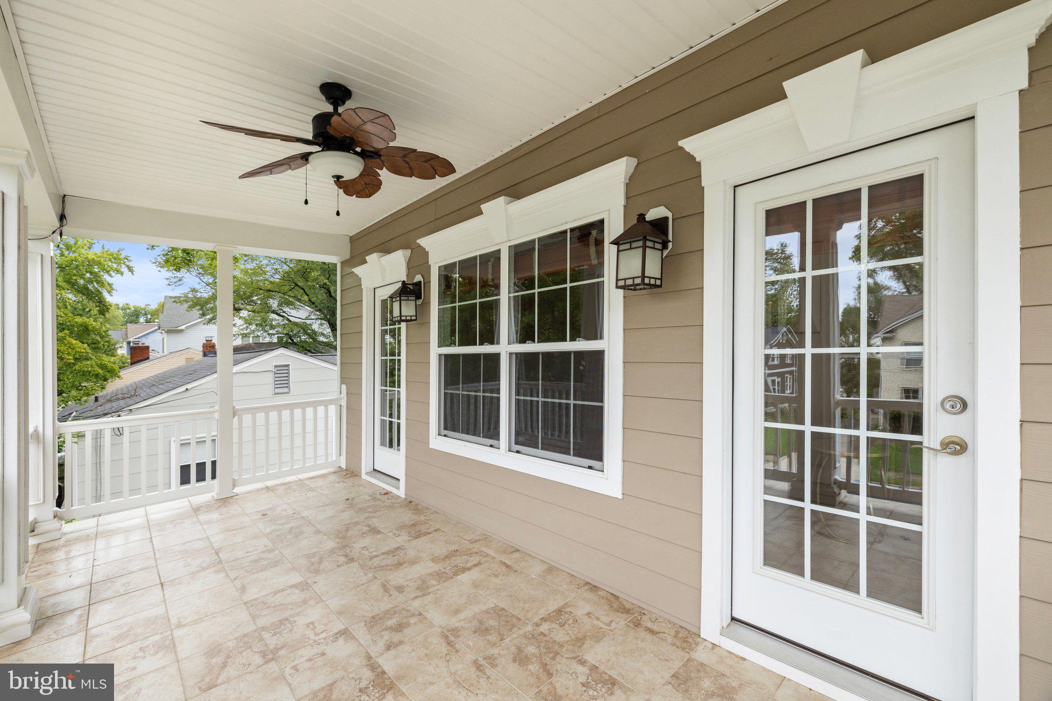 WEST VIENNA WOODS - Residential