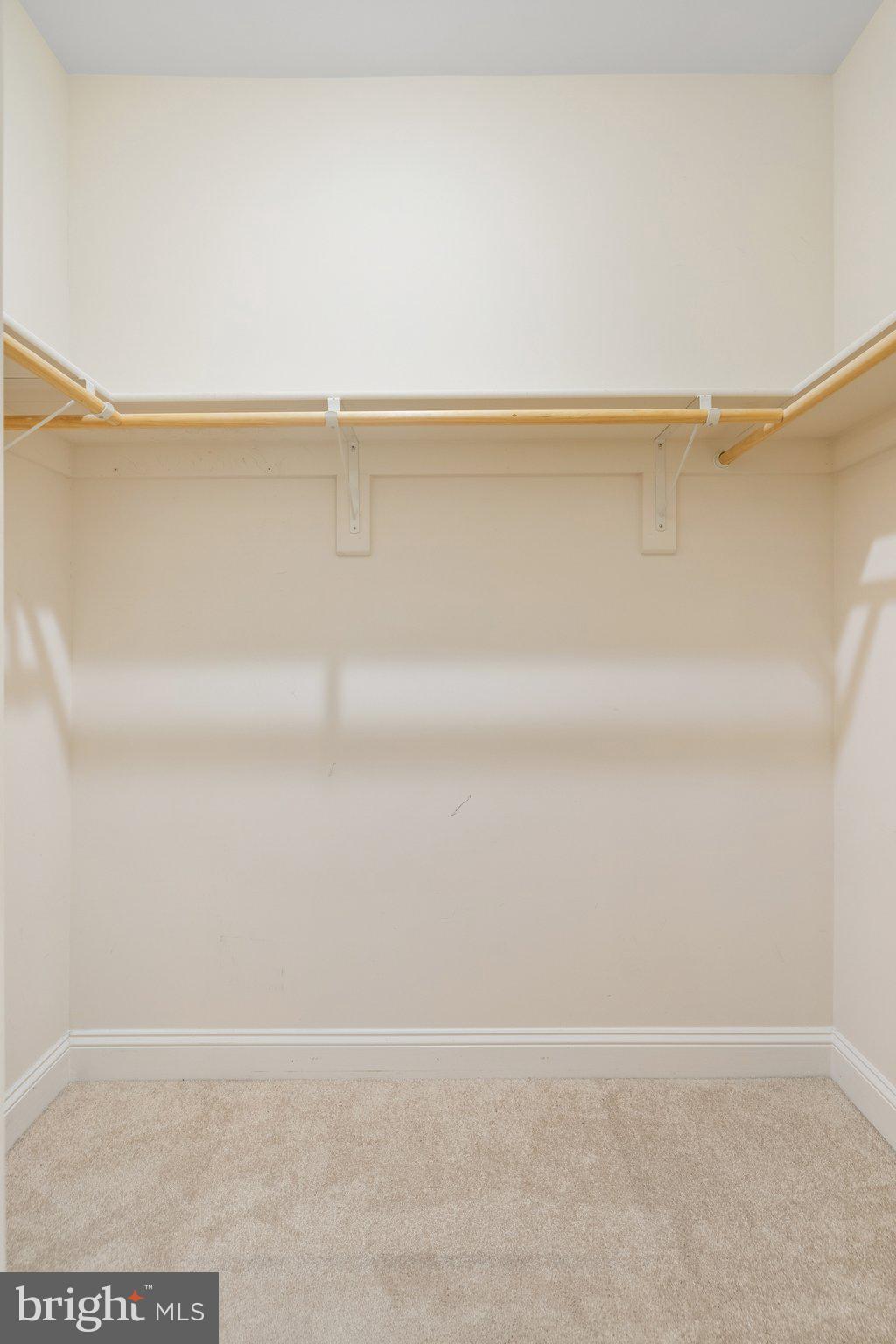 WEST VIENNA WOODS - Residential