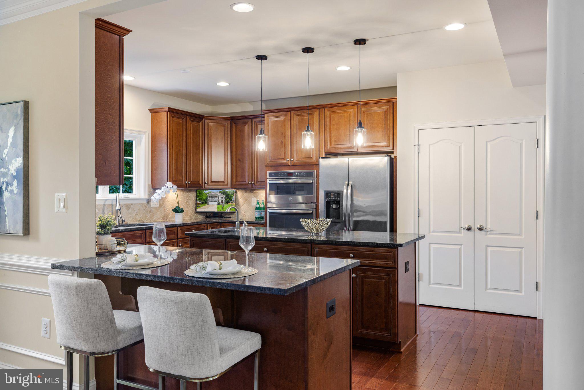 WEST VIENNA WOODS - Residential