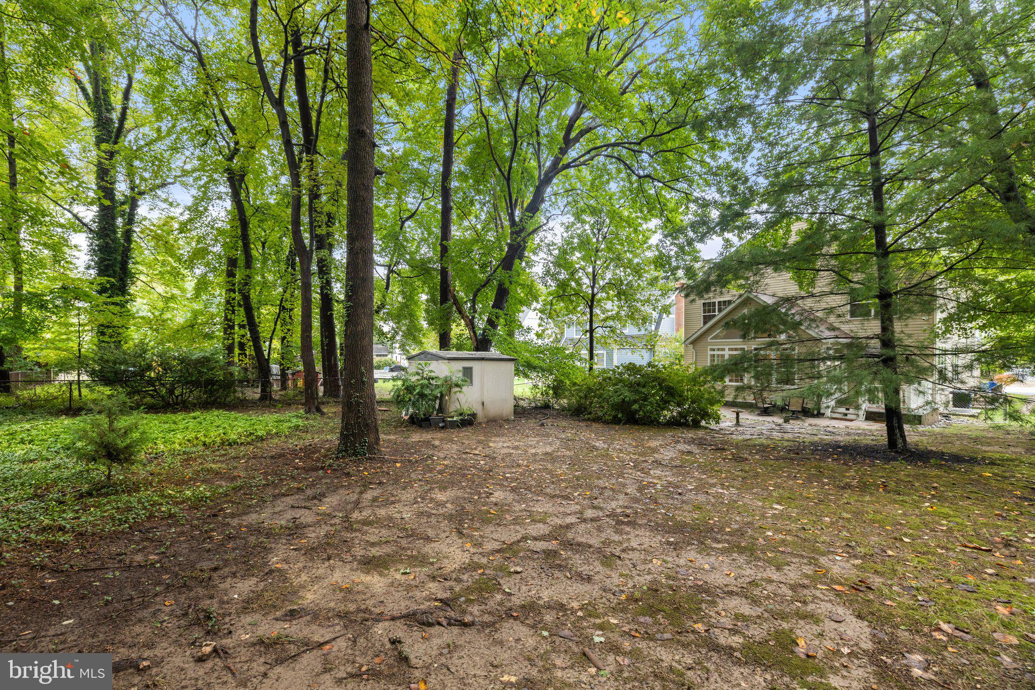 WEST VIENNA WOODS - Residential