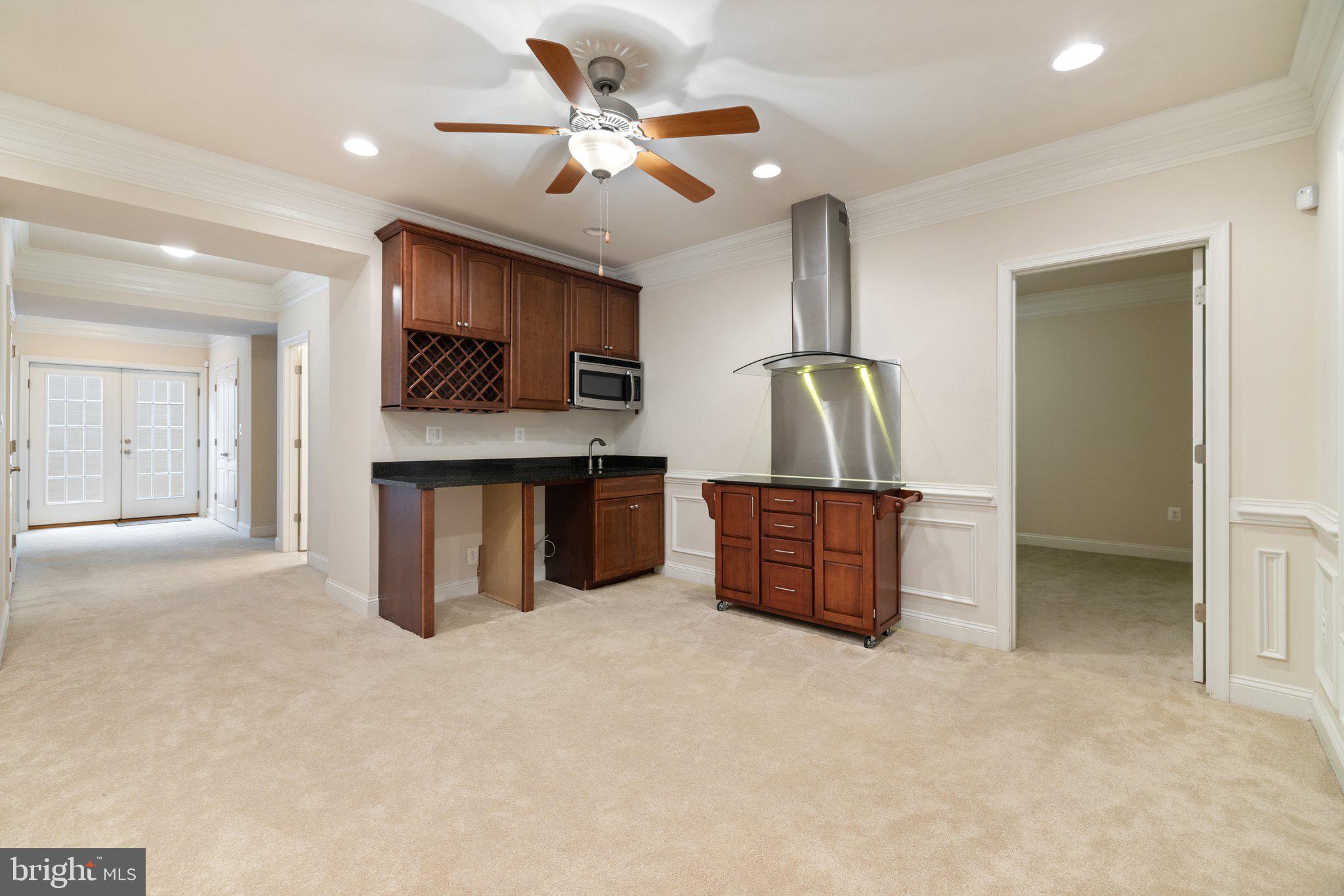 WEST VIENNA WOODS - Residential