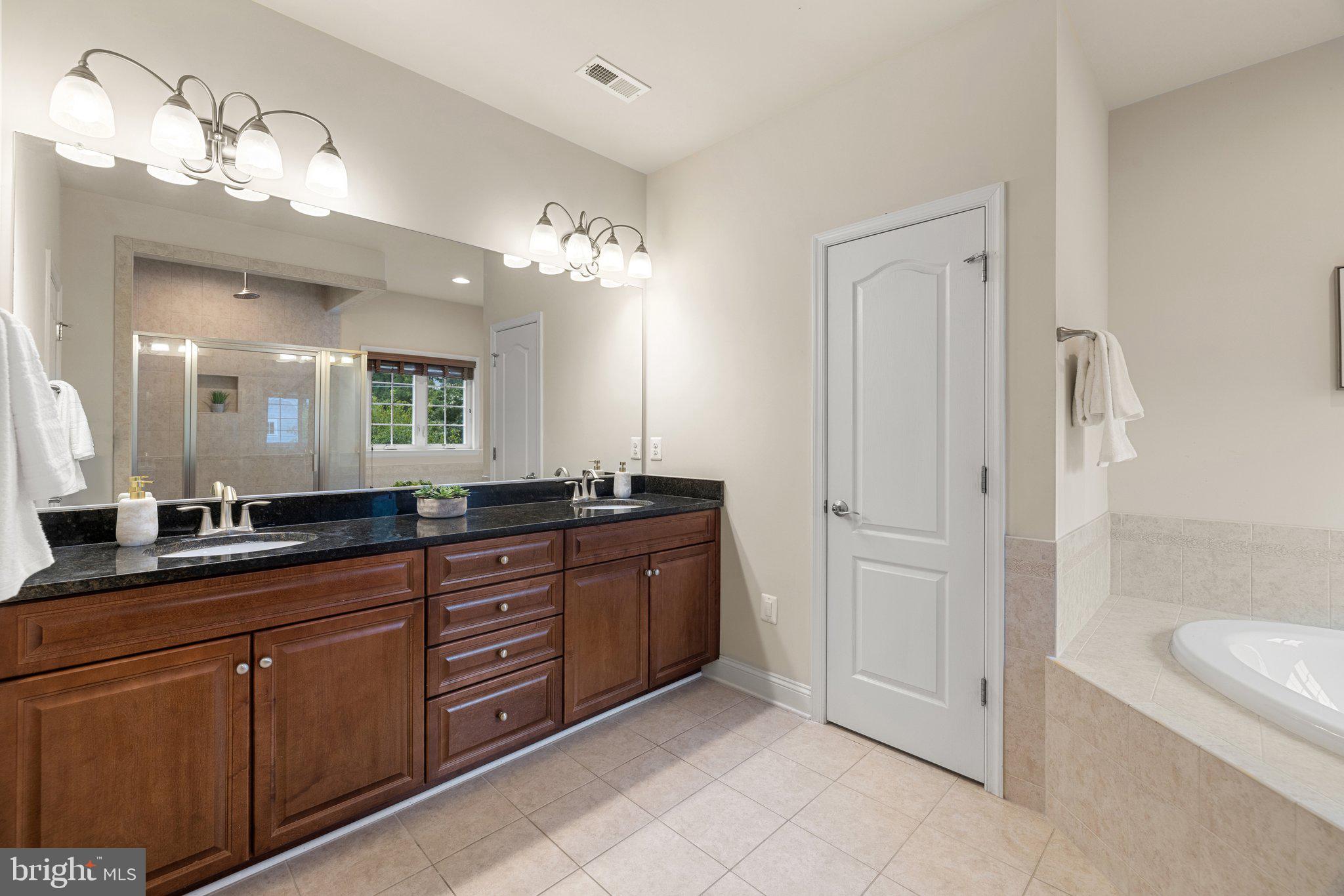 WEST VIENNA WOODS - Residential