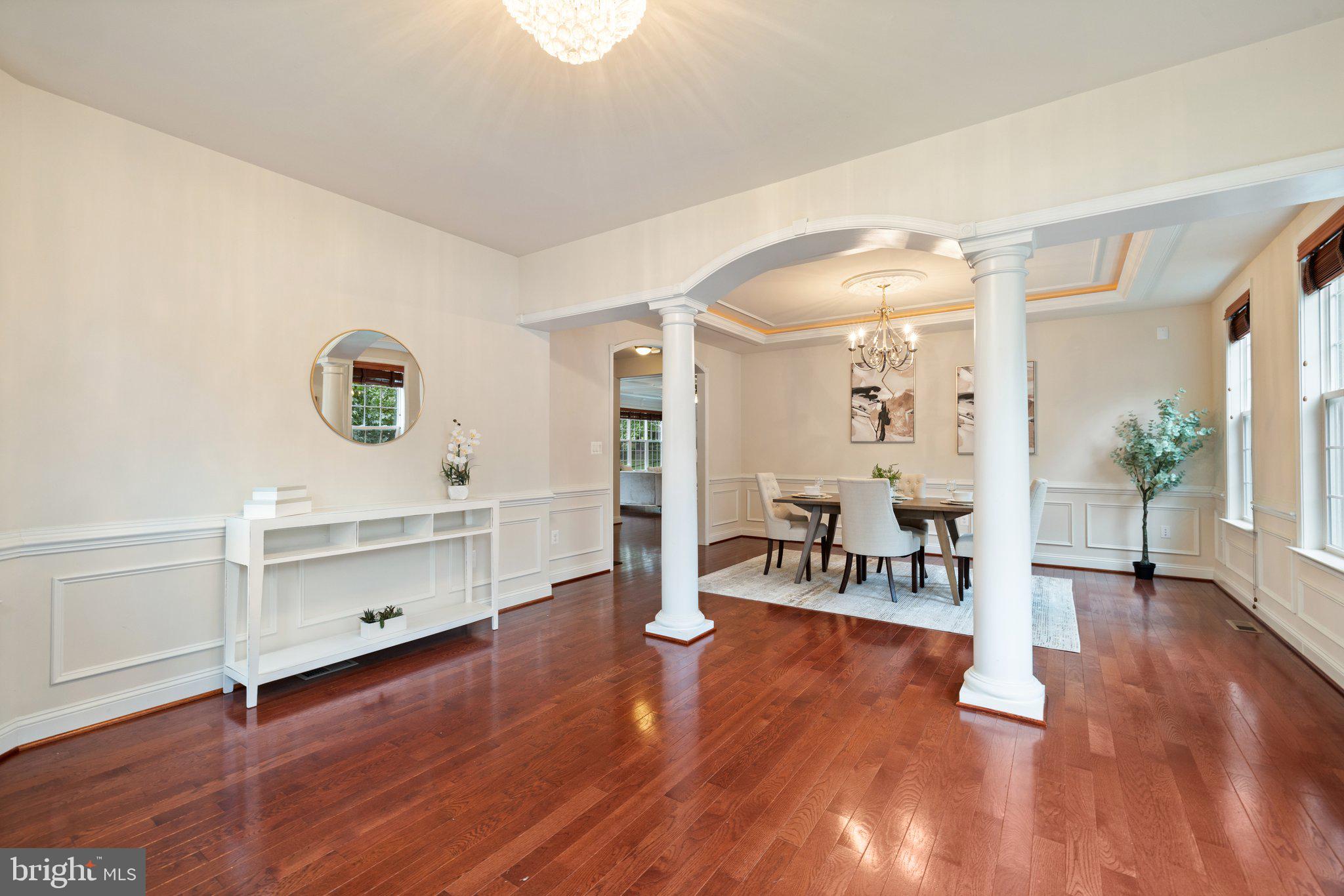 WEST VIENNA WOODS - Residential