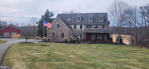 23 RED HILL ROAD PIPERSVILLE PA 18947