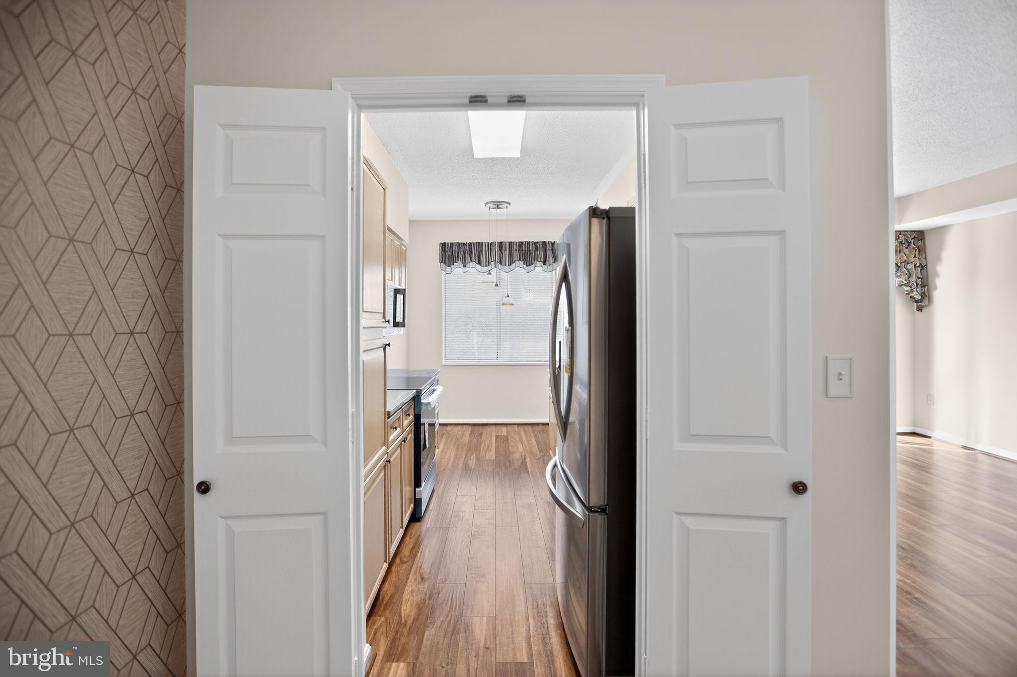 TURNBERRY COURTS AT LEIS - Residential