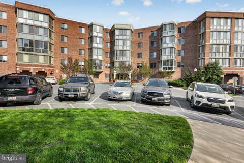 Condo For Sale - 2904 N Leisure World Boulevard #207<br/> SILVER SPRING, MD 20906