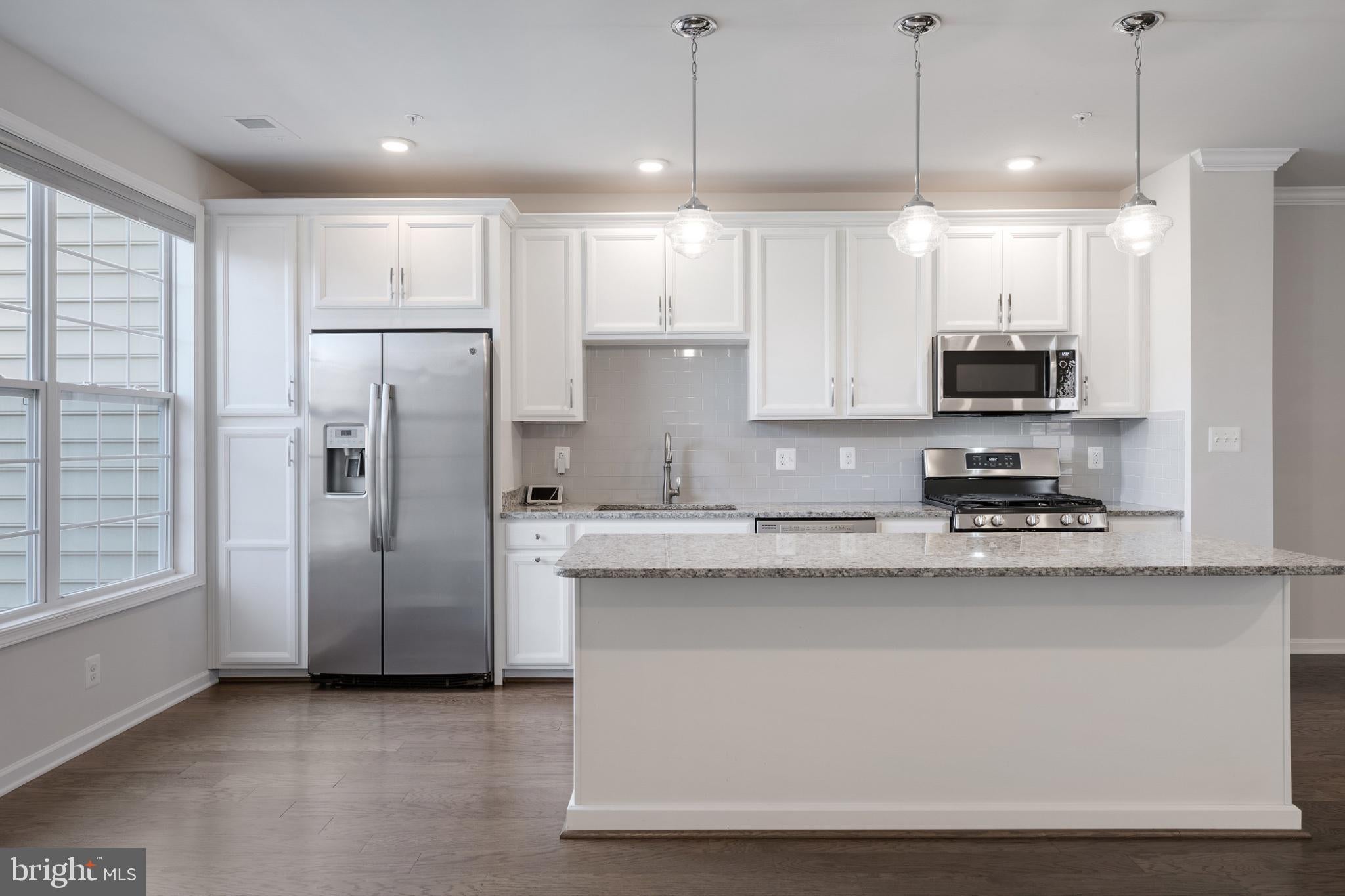 23215 MILLTOWN KNOLL SQUARE 115