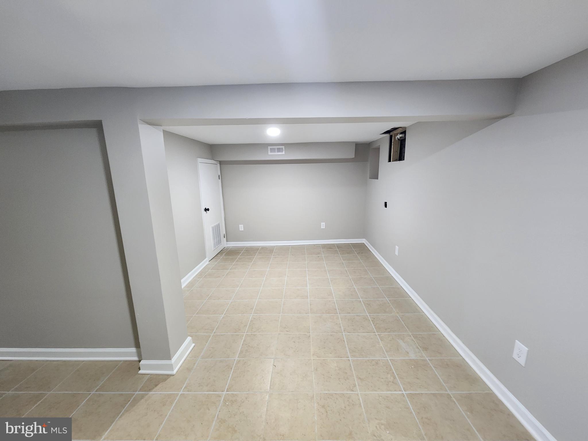 WEST BALTIMORE - Residential Lease