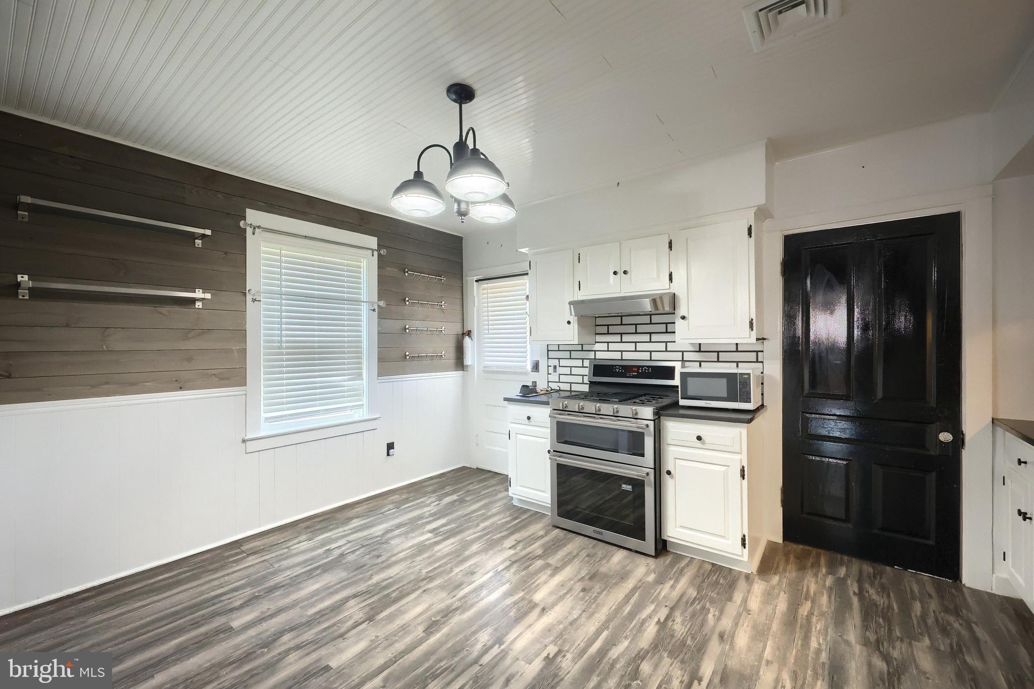 COLUMBIA BOROUGH - Residential