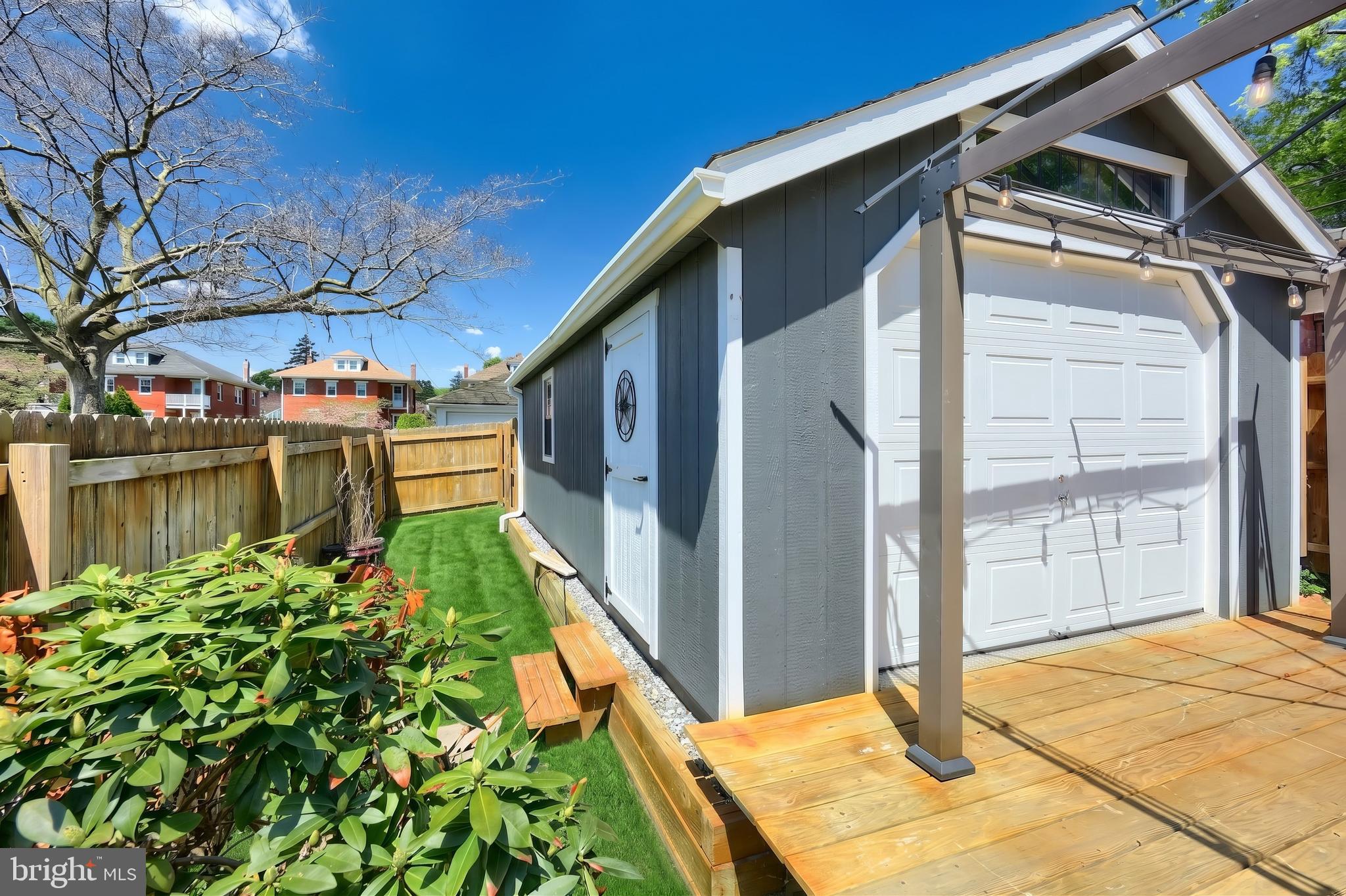 COLUMBIA BOROUGH - Residential