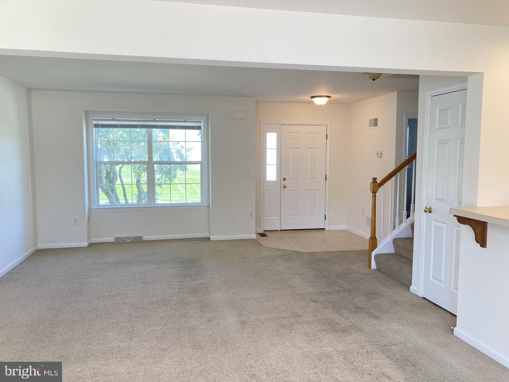 KISSEL HILL COMMONS - Residential