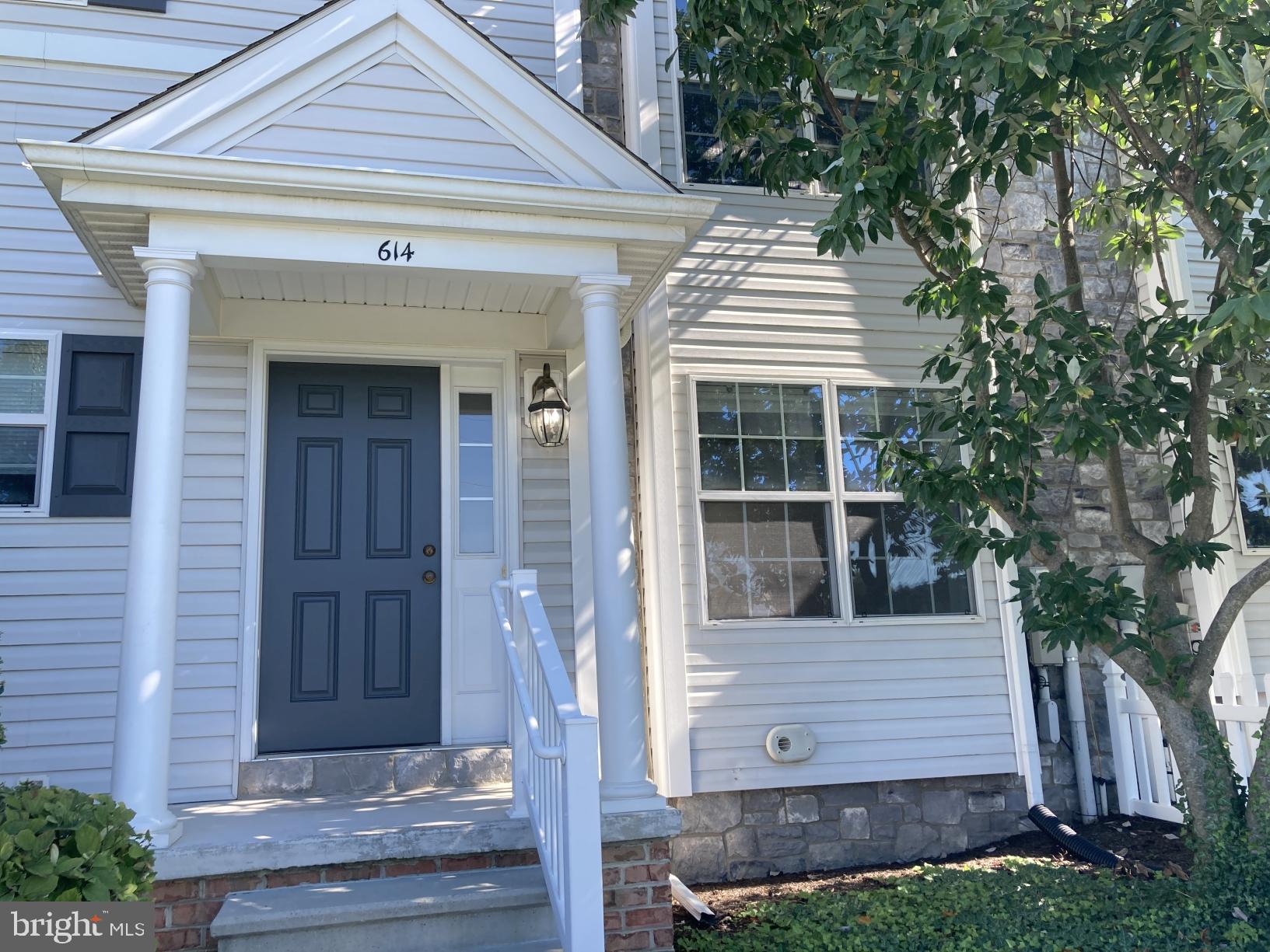 KISSEL HILL COMMONS - Residential