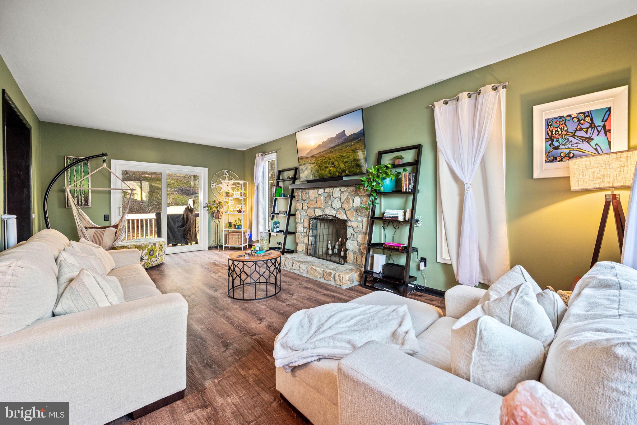 RUNNYMEADE FARMS - Residential