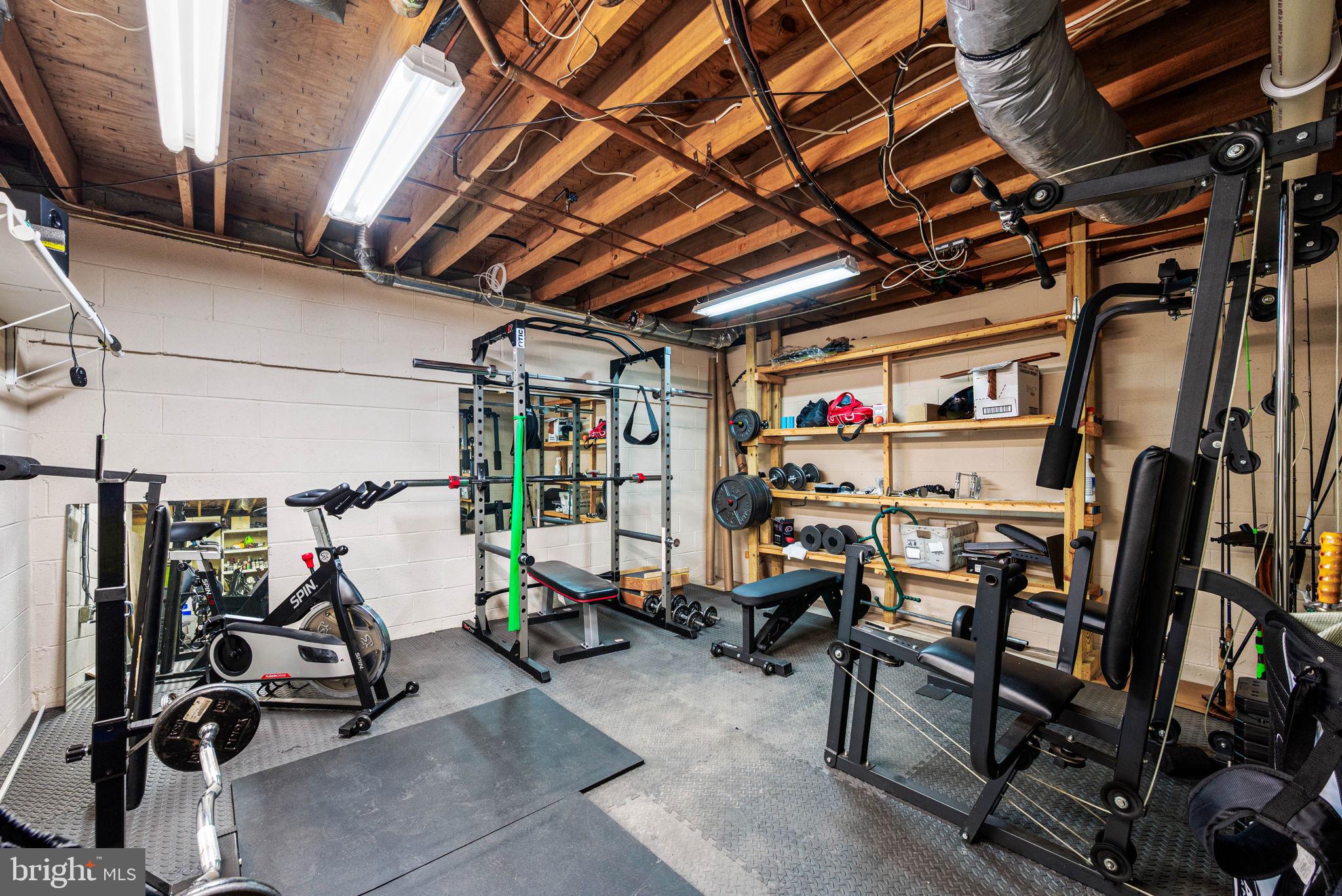 RUNNYMEADE FARMS - Residential