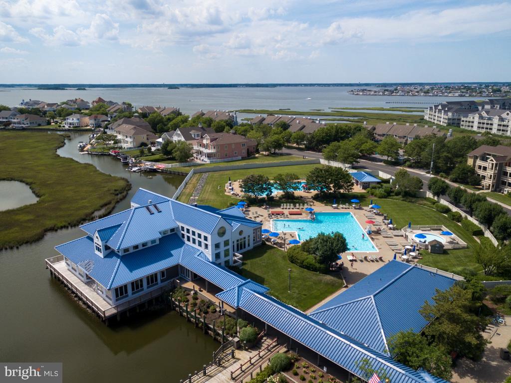 HERON HARBOUR - Residential