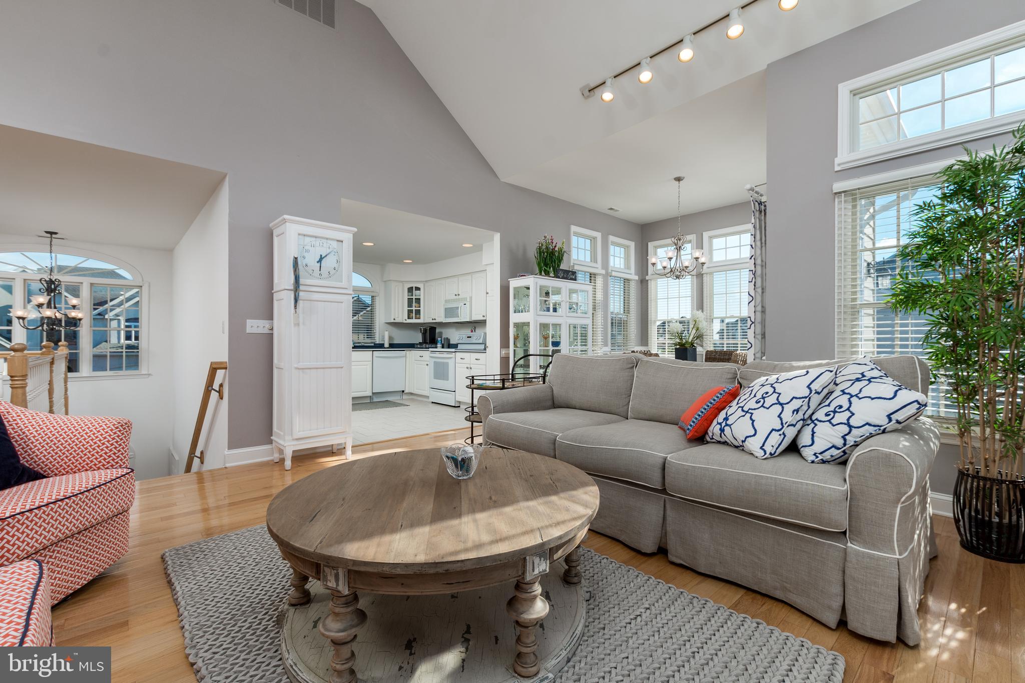 HERON HARBOUR - Residential