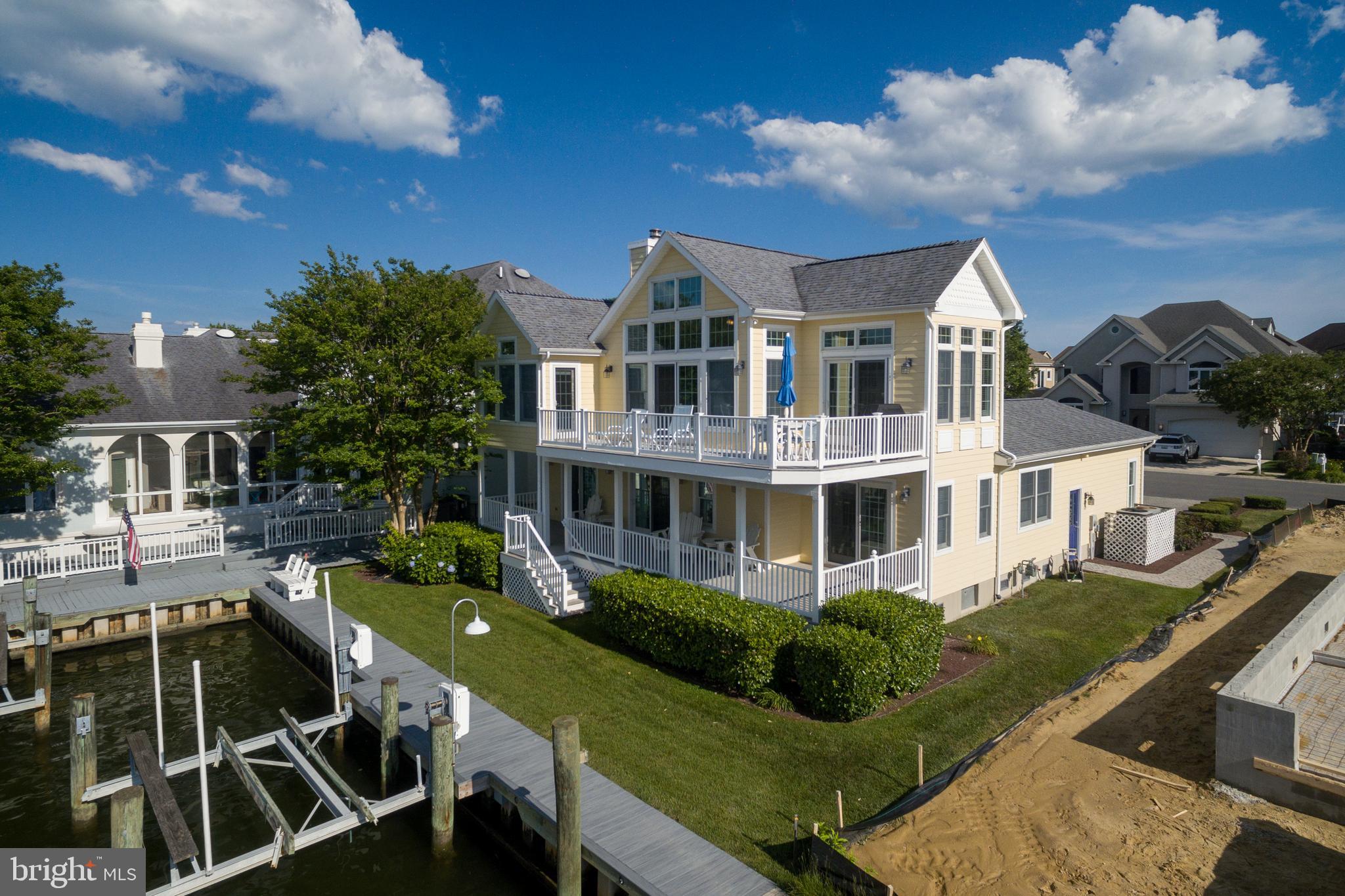 HERON HARBOUR - Residential