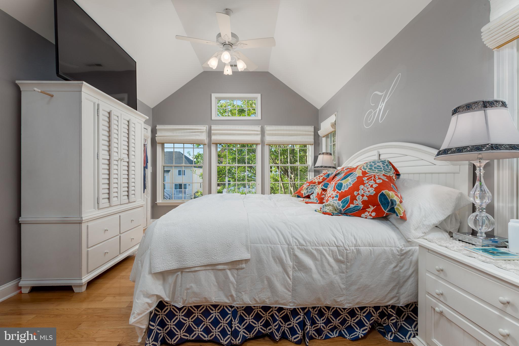 HERON HARBOUR - Residential