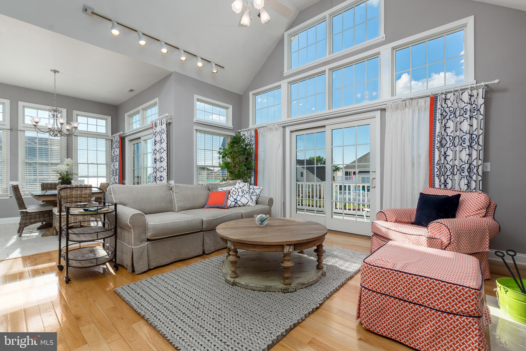 HERON HARBOUR - Residential