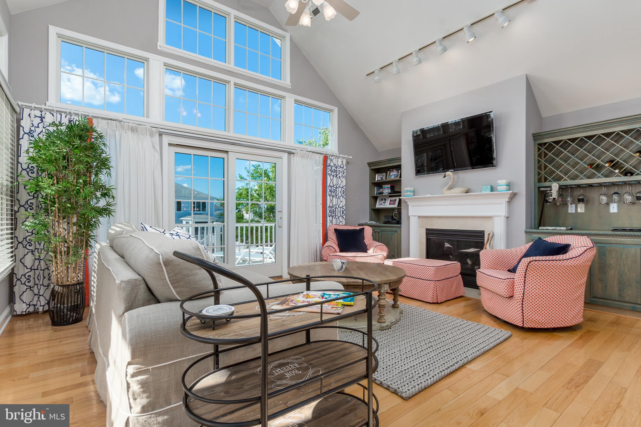 HERON HARBOUR - Residential