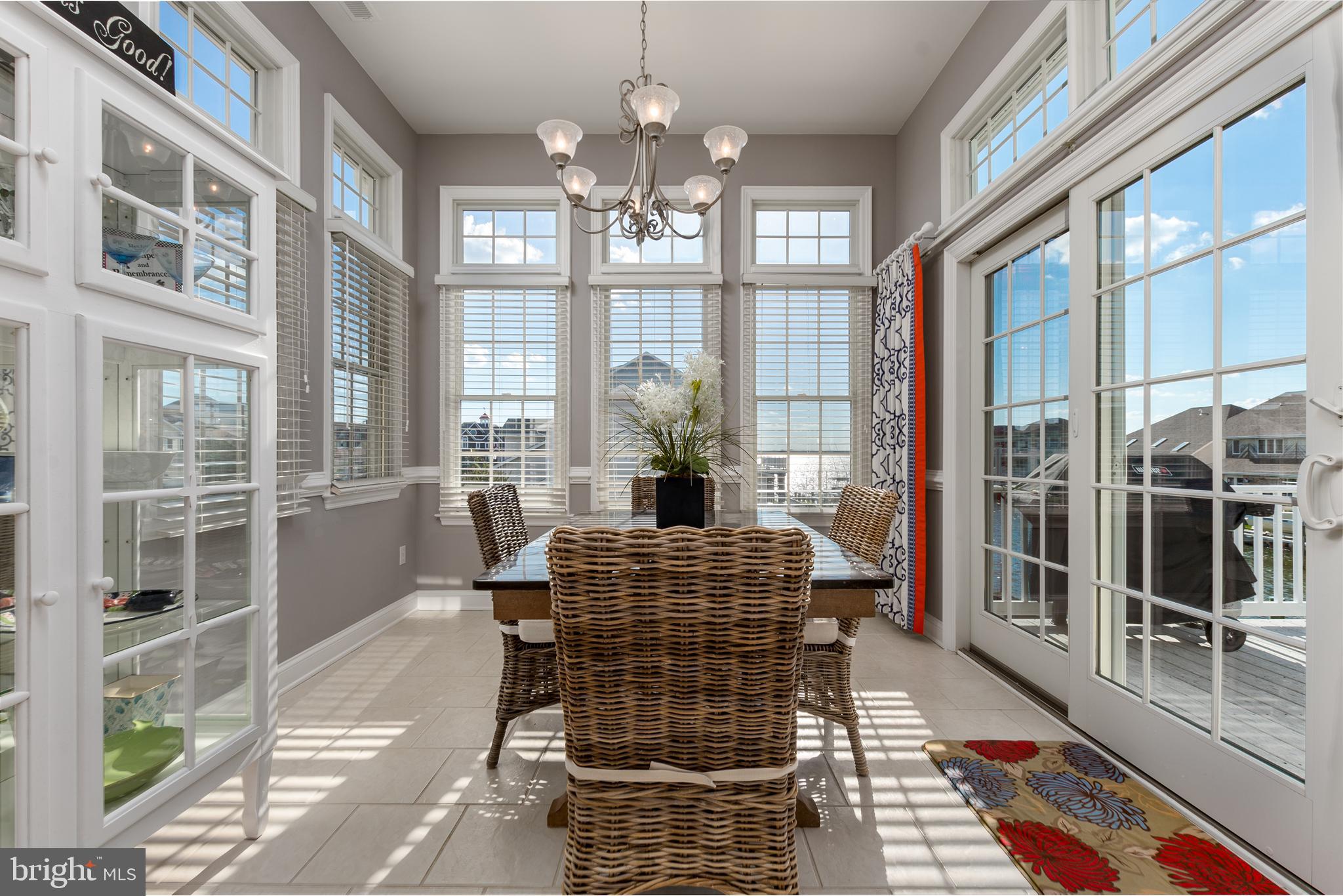 HERON HARBOUR - Residential