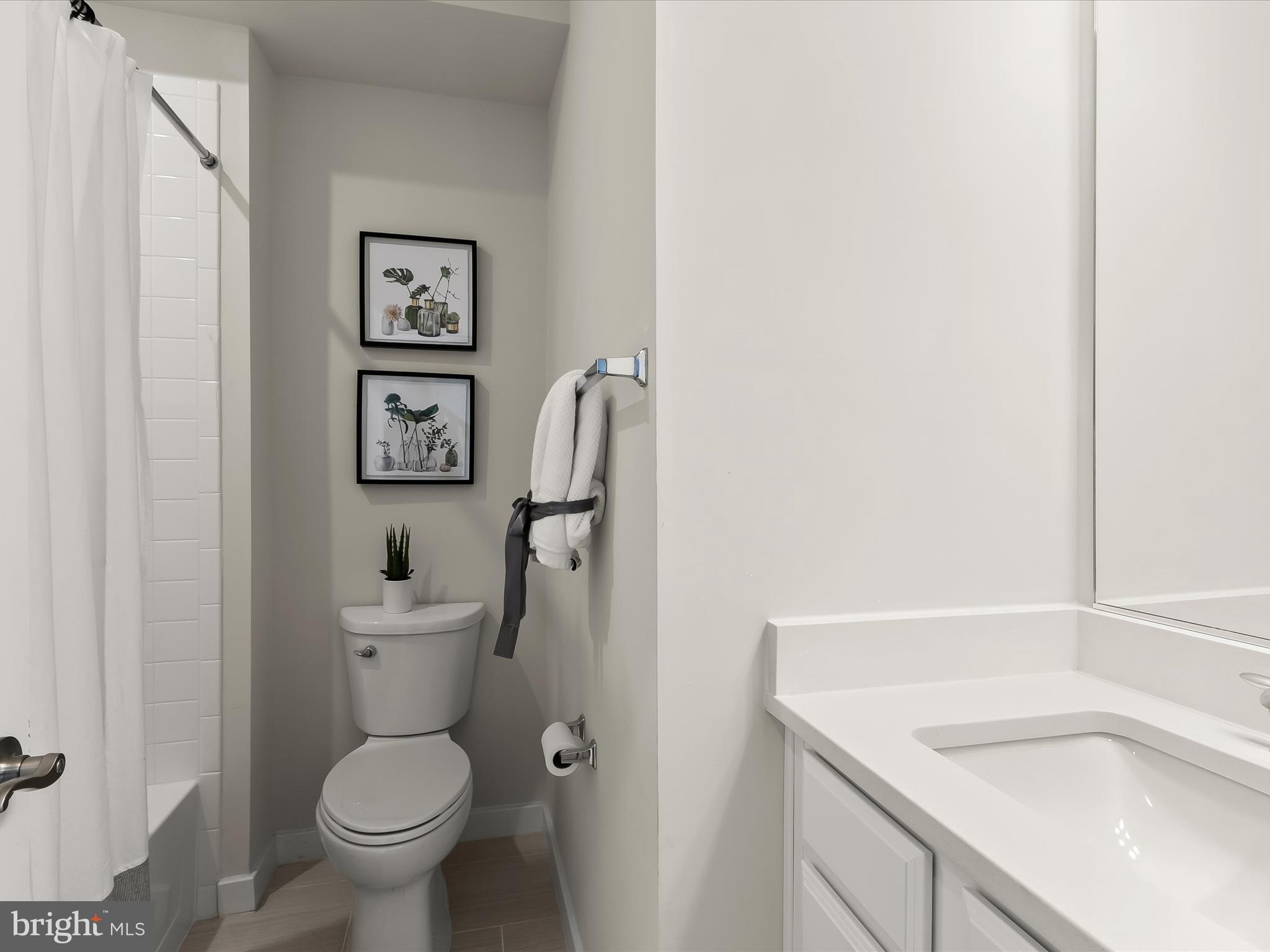 RIVERFRONT - Residential Lease