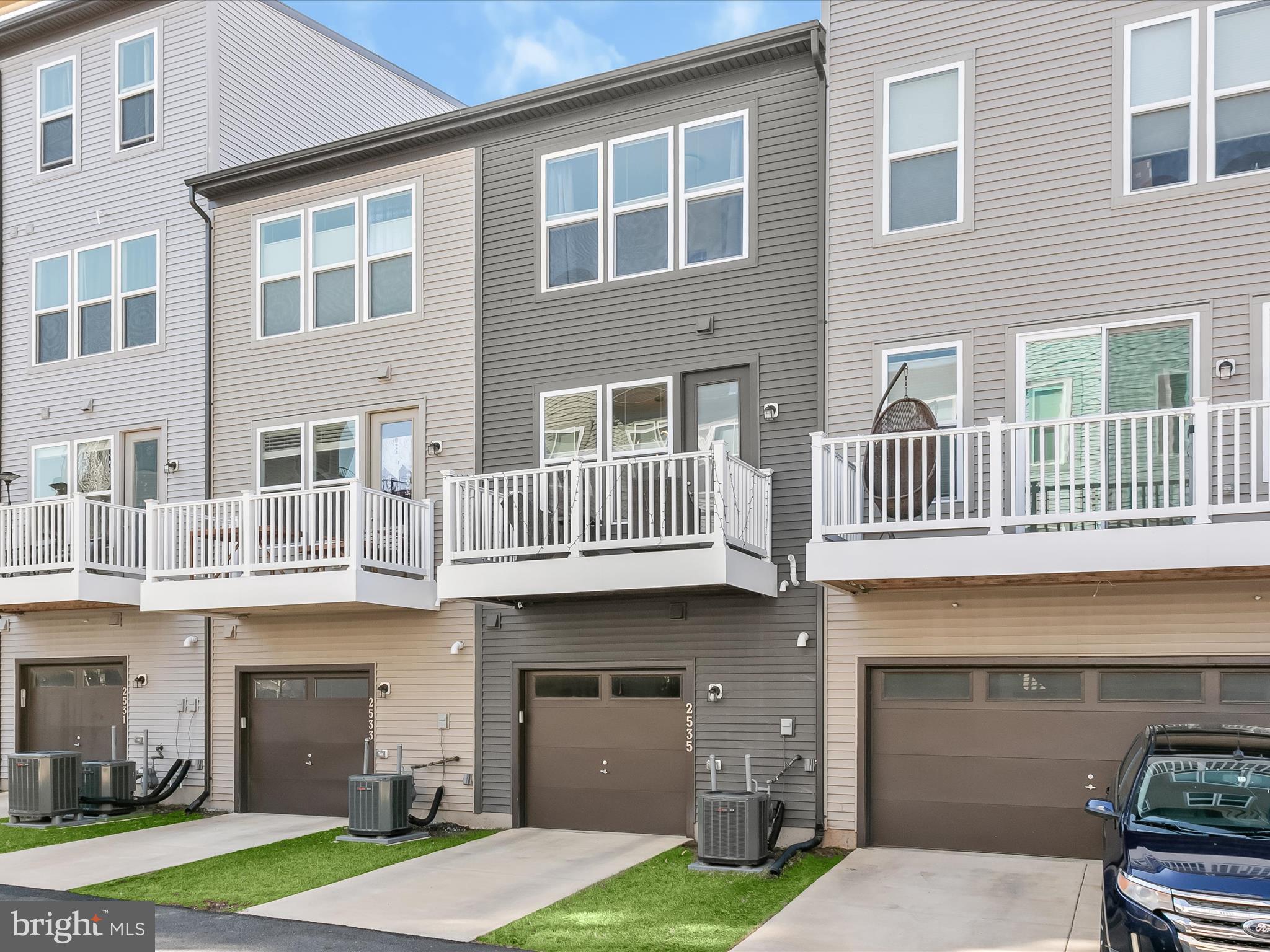 RIVERFRONT - Residential Lease