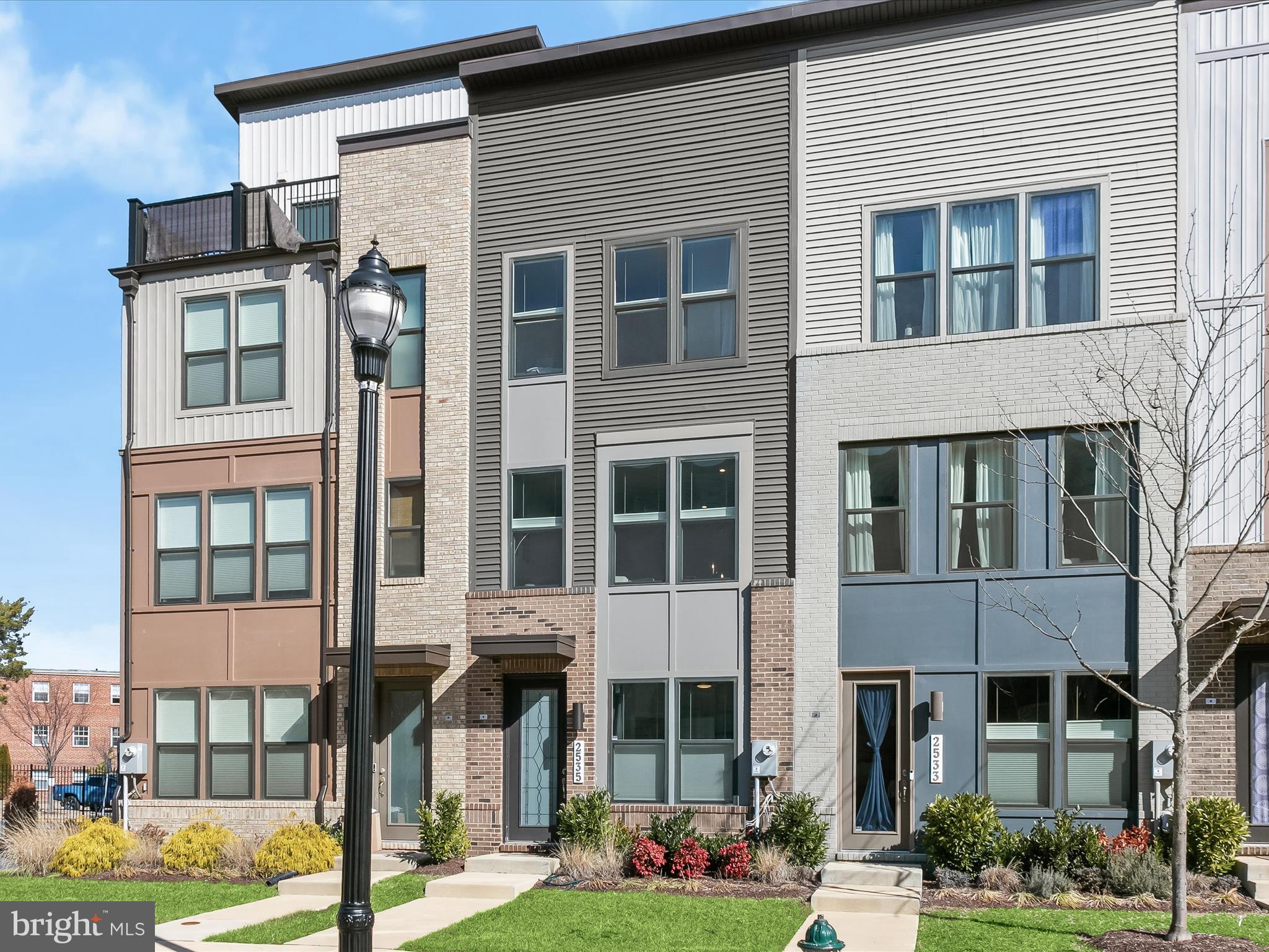 RIVERFRONT - Residential Lease