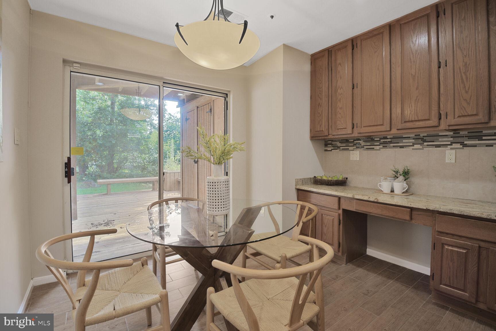 OLD GEORGETOWN VILLAGE - Residential