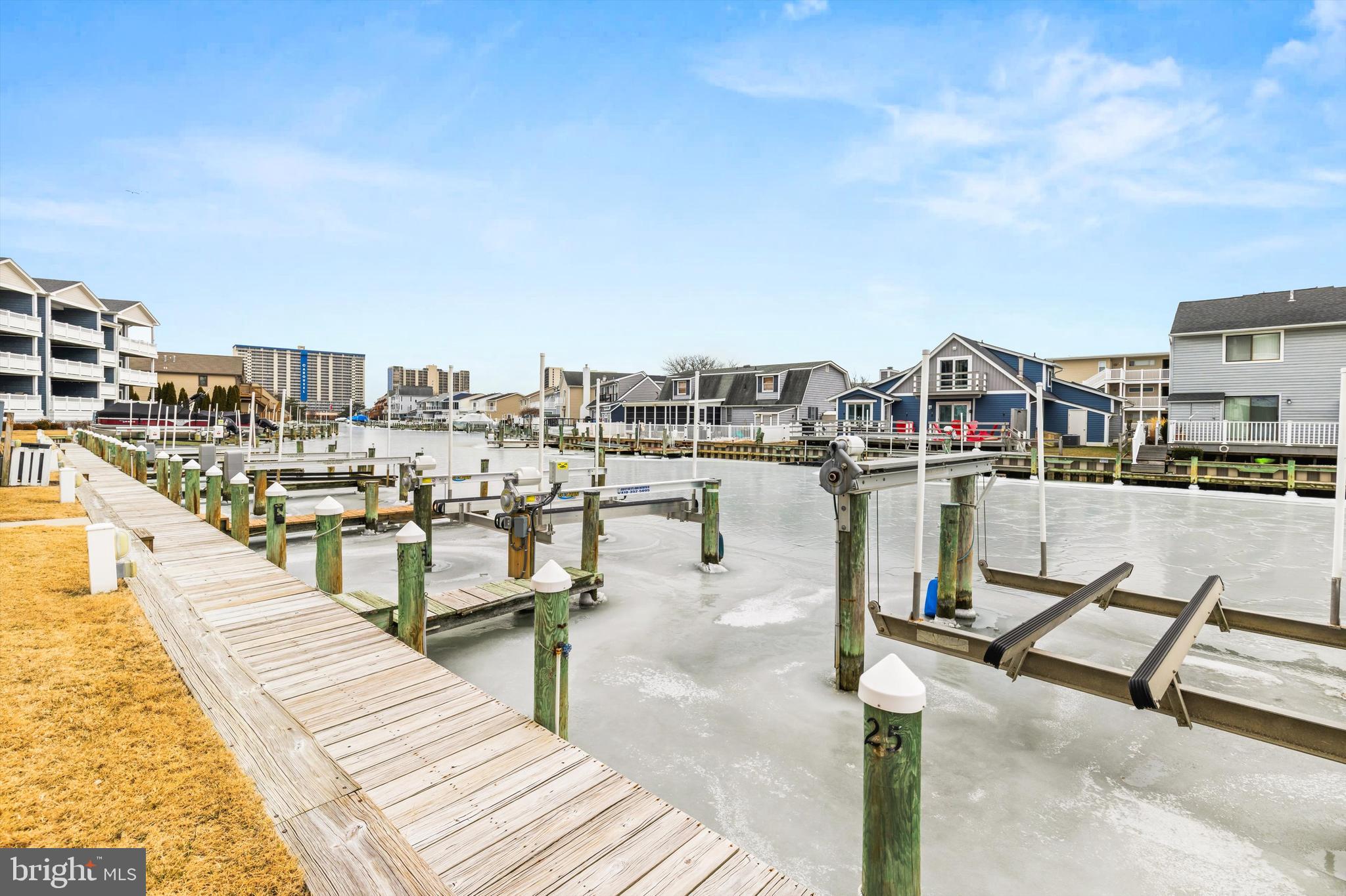 HERON HARBOUR - Residential