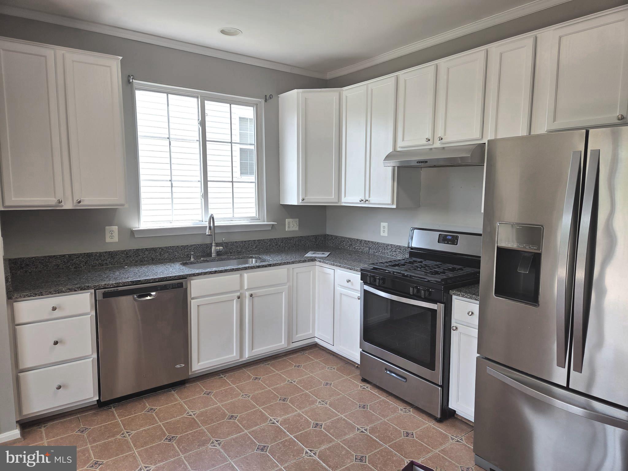 14387 NEWBERN LOOP