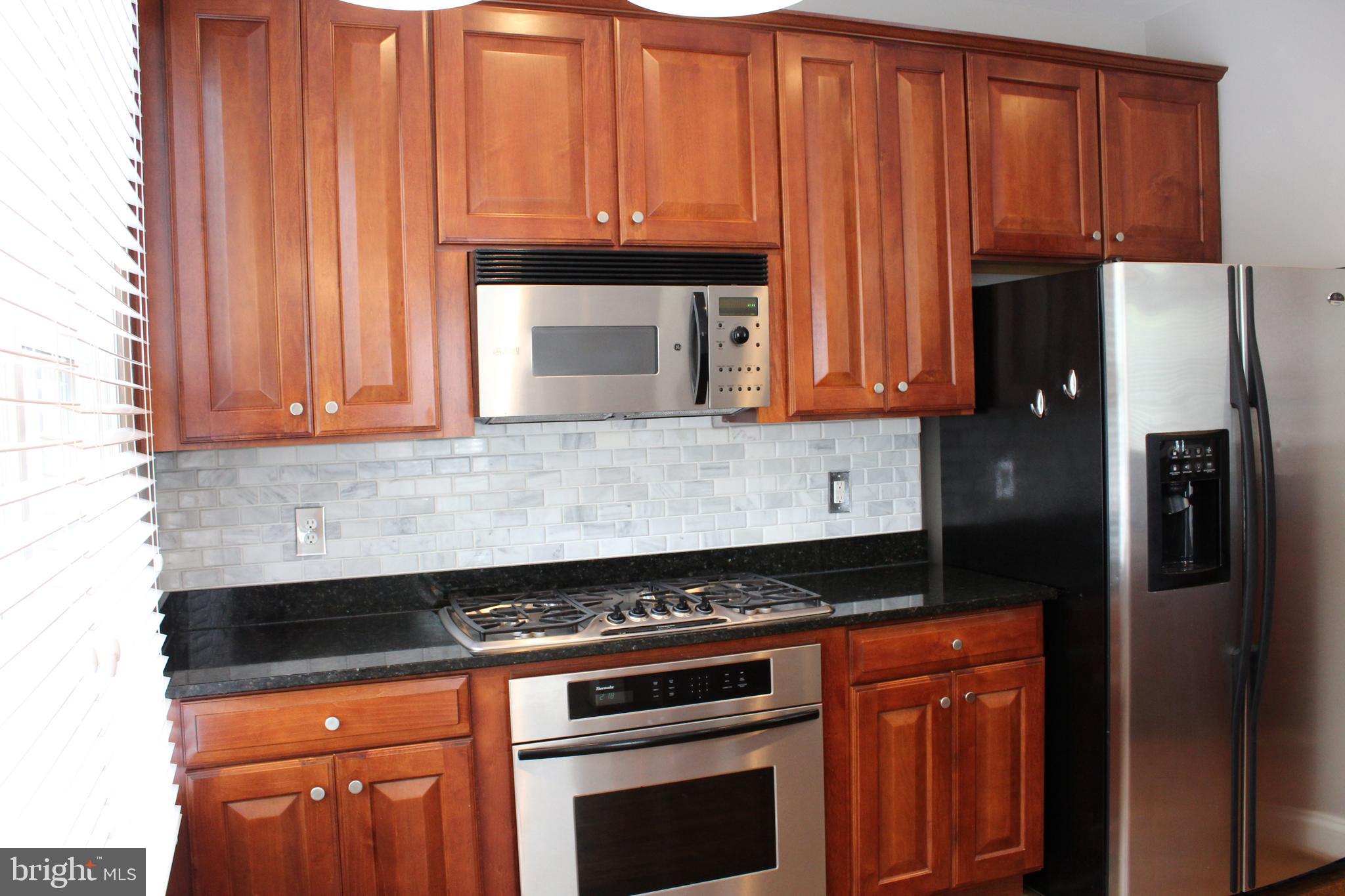 RIDGE TOP - Residential Lease