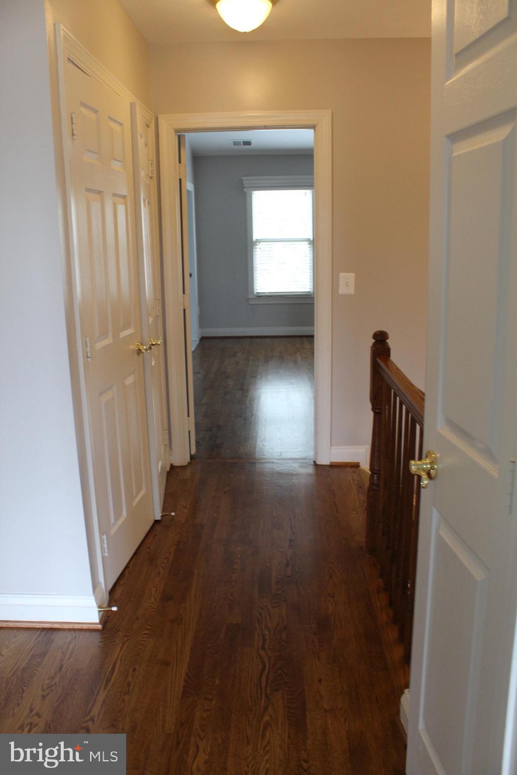 RIDGE TOP - Residential Lease