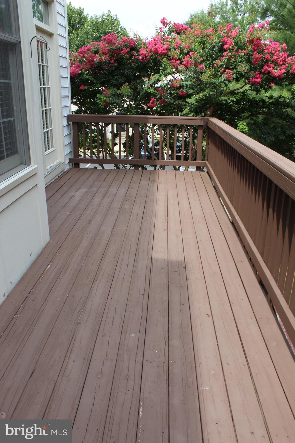 RIDGE TOP - Residential Lease