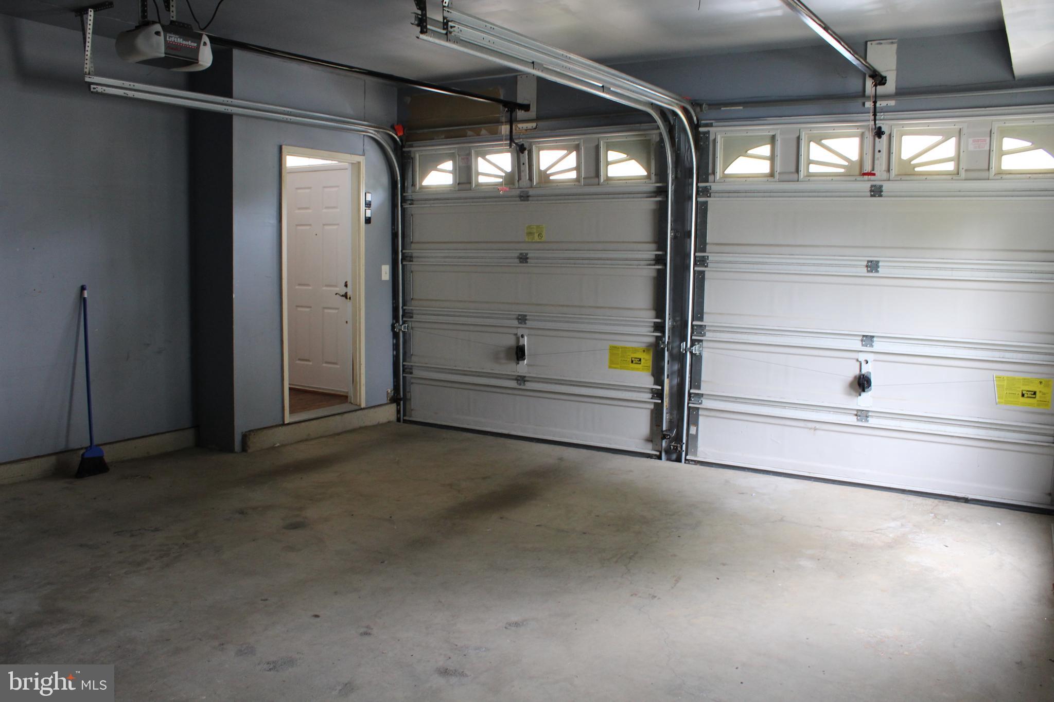 RIDGE TOP - Residential Lease