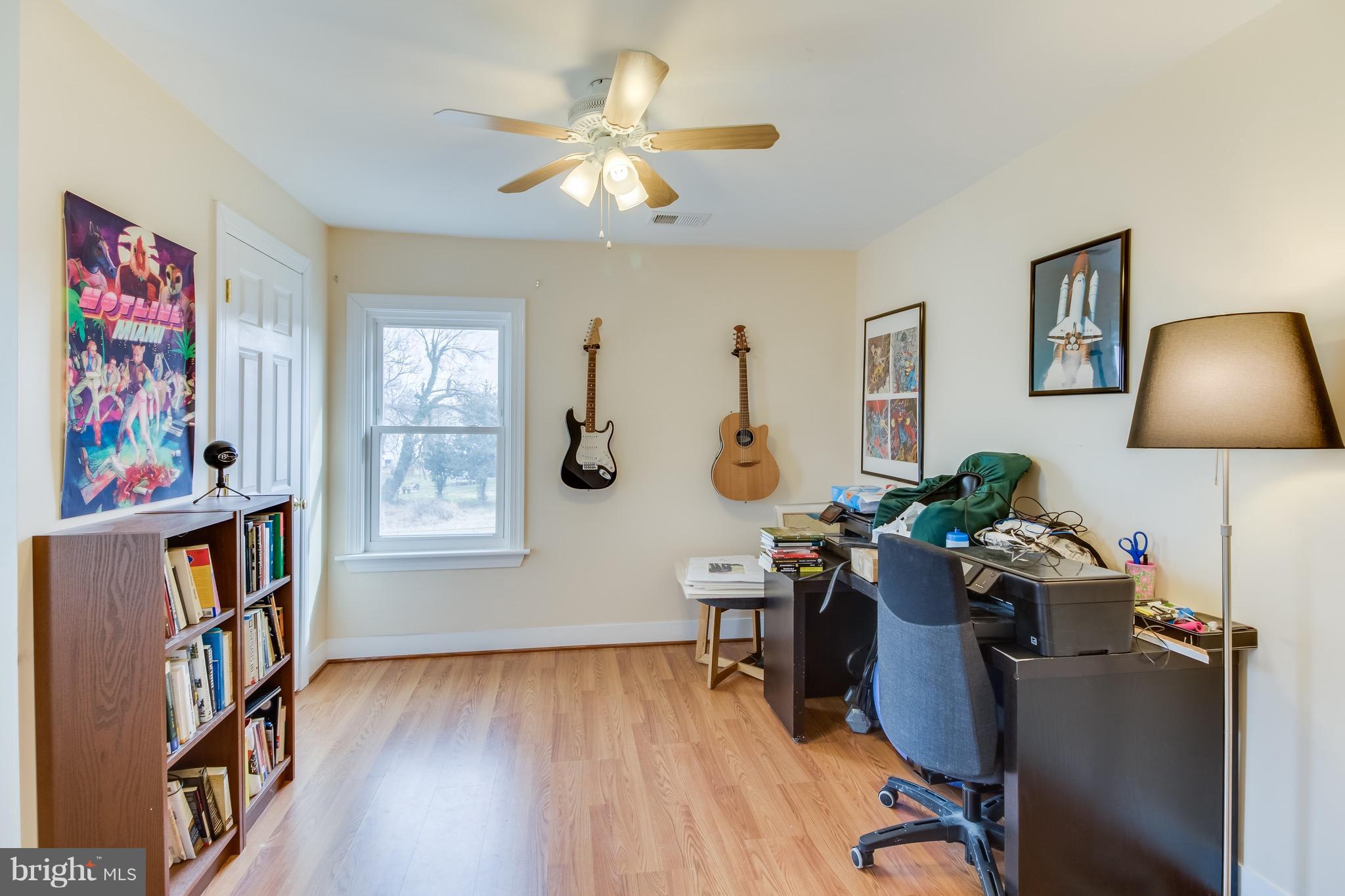 MAYFIELD - Residential