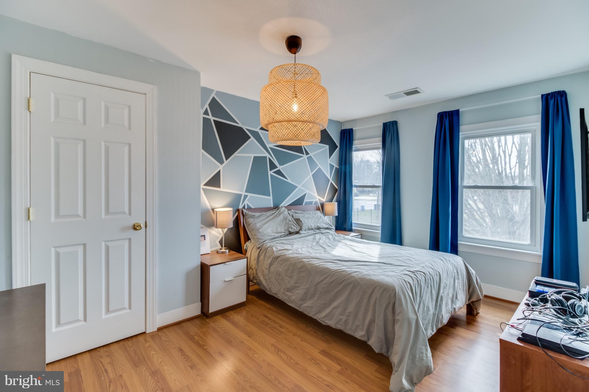 MAYFIELD - Residential