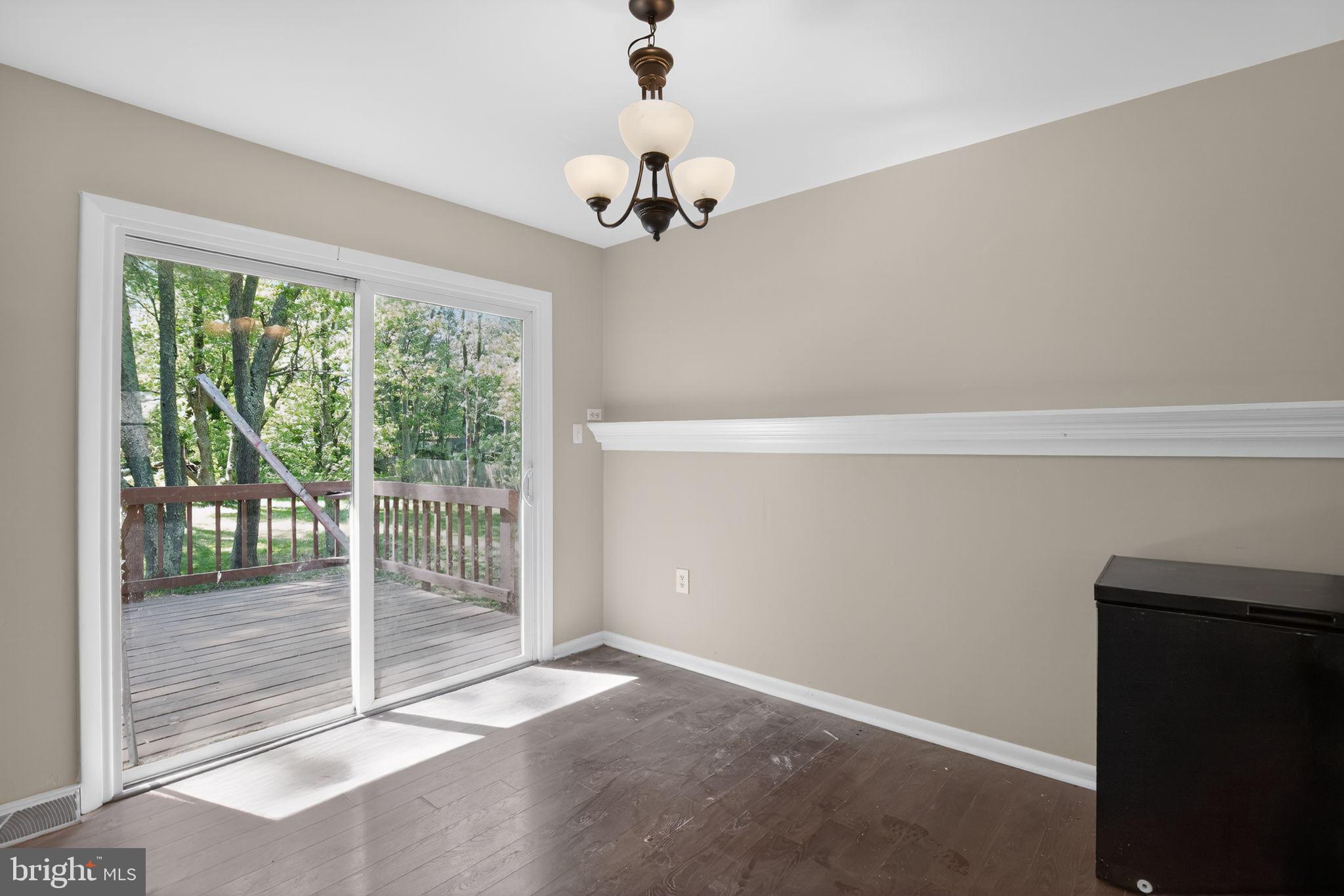 ROBIE MANOR - Residential