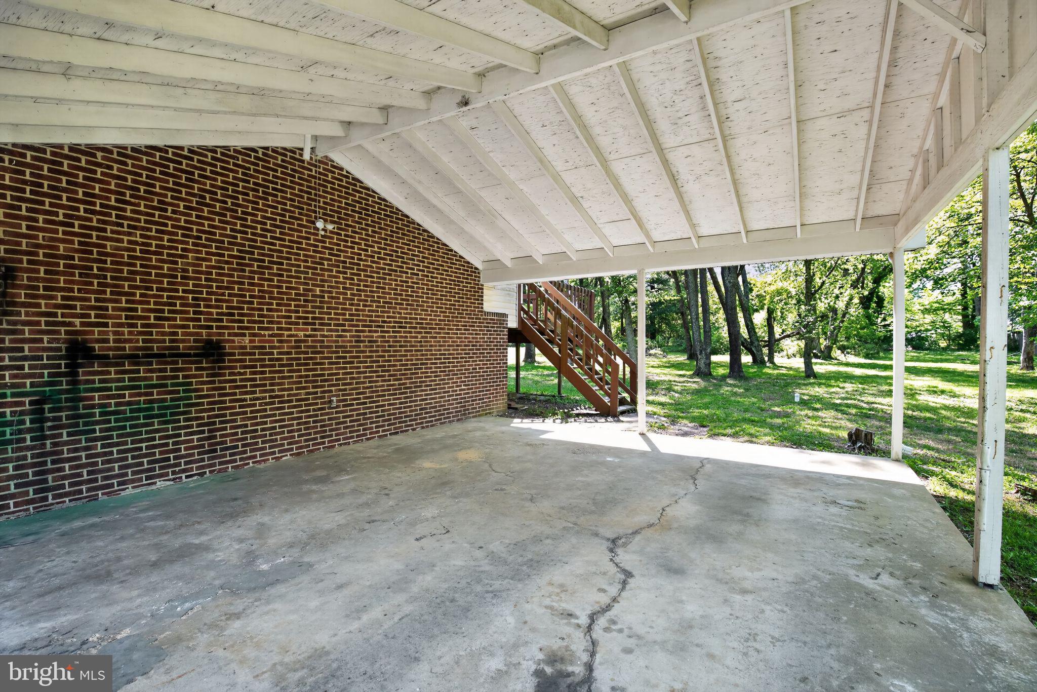 ROBIE MANOR - Residential
