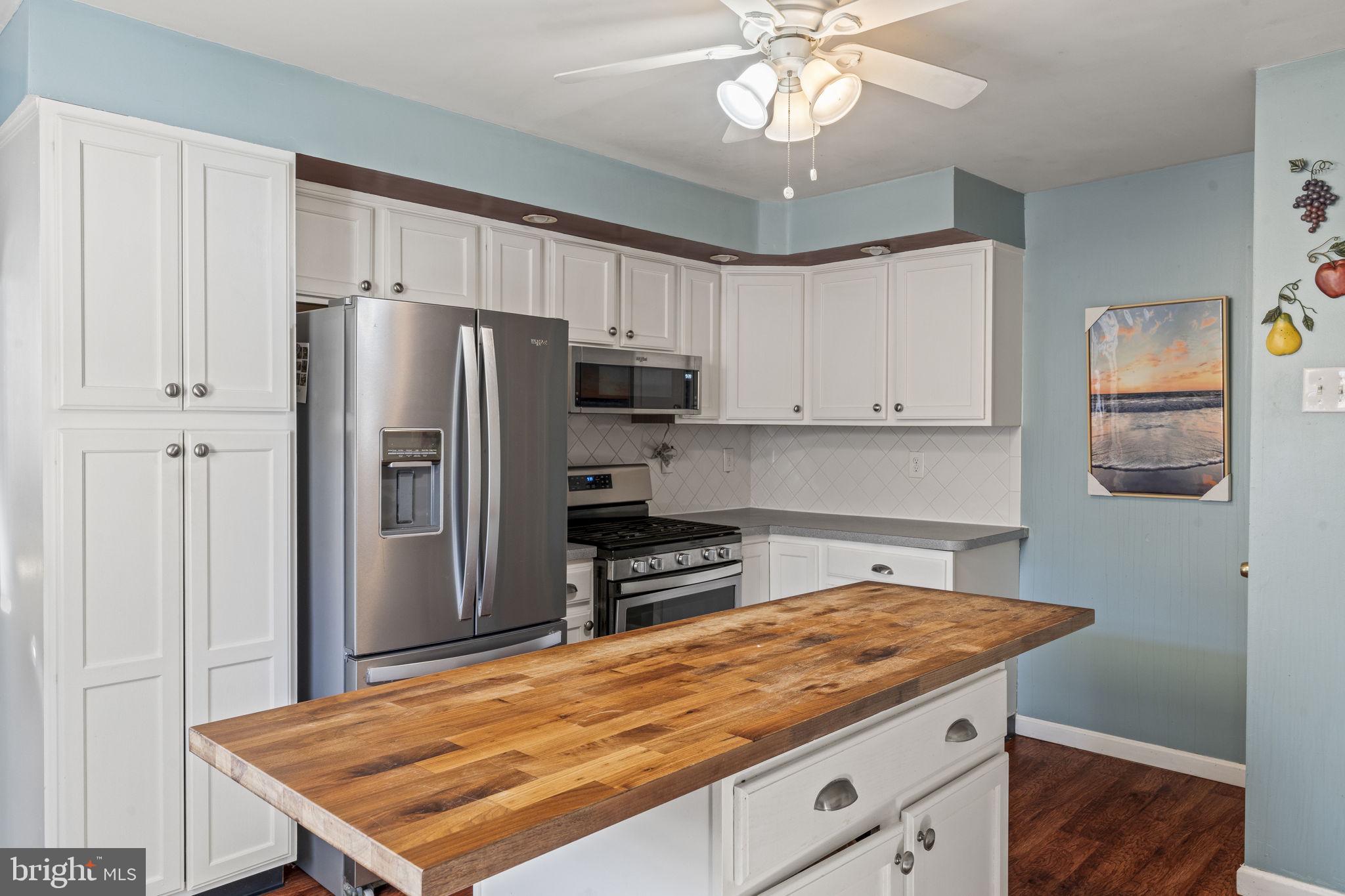 BRIDESBURG - Residential