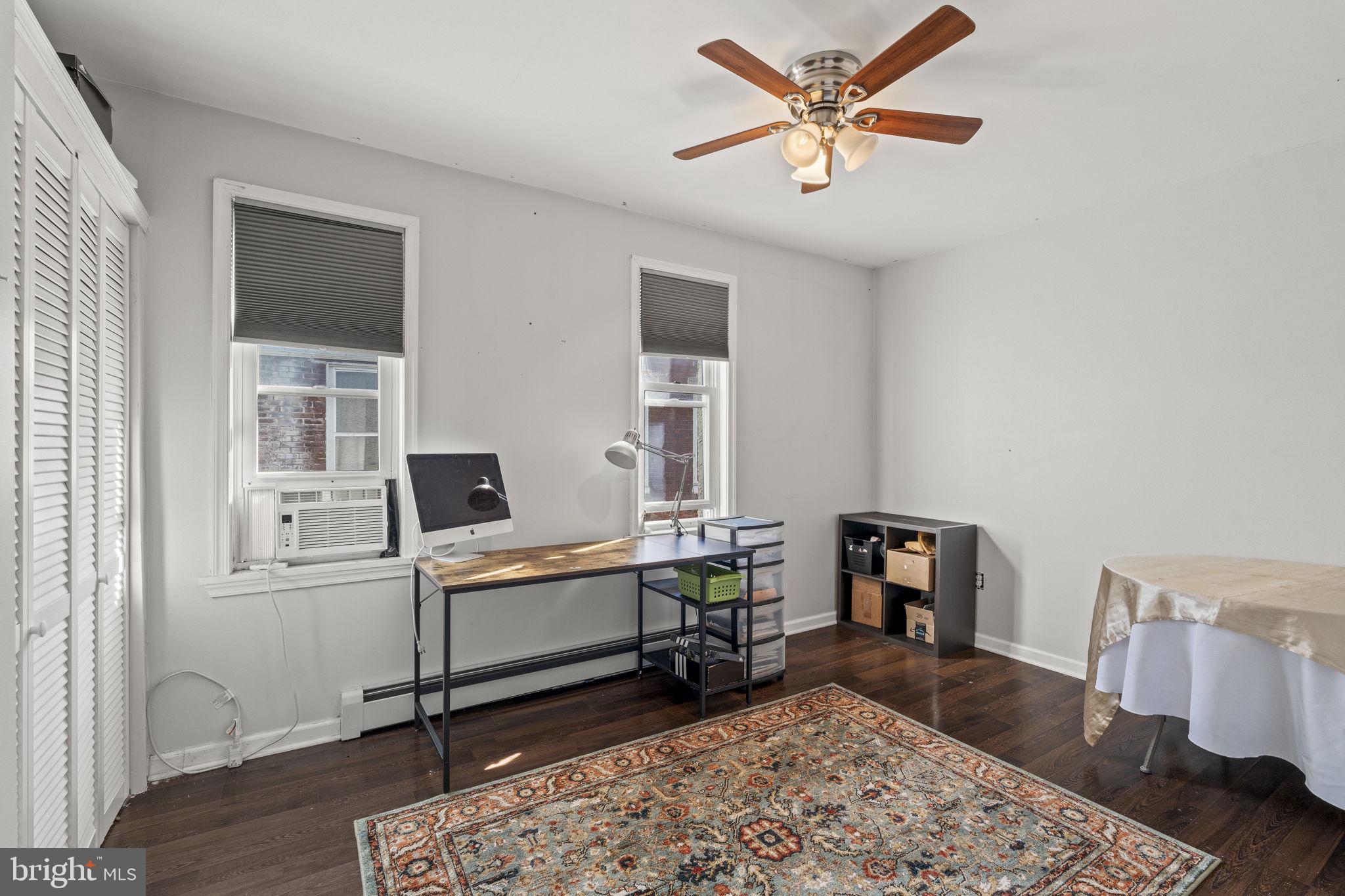 BRIDESBURG - Residential