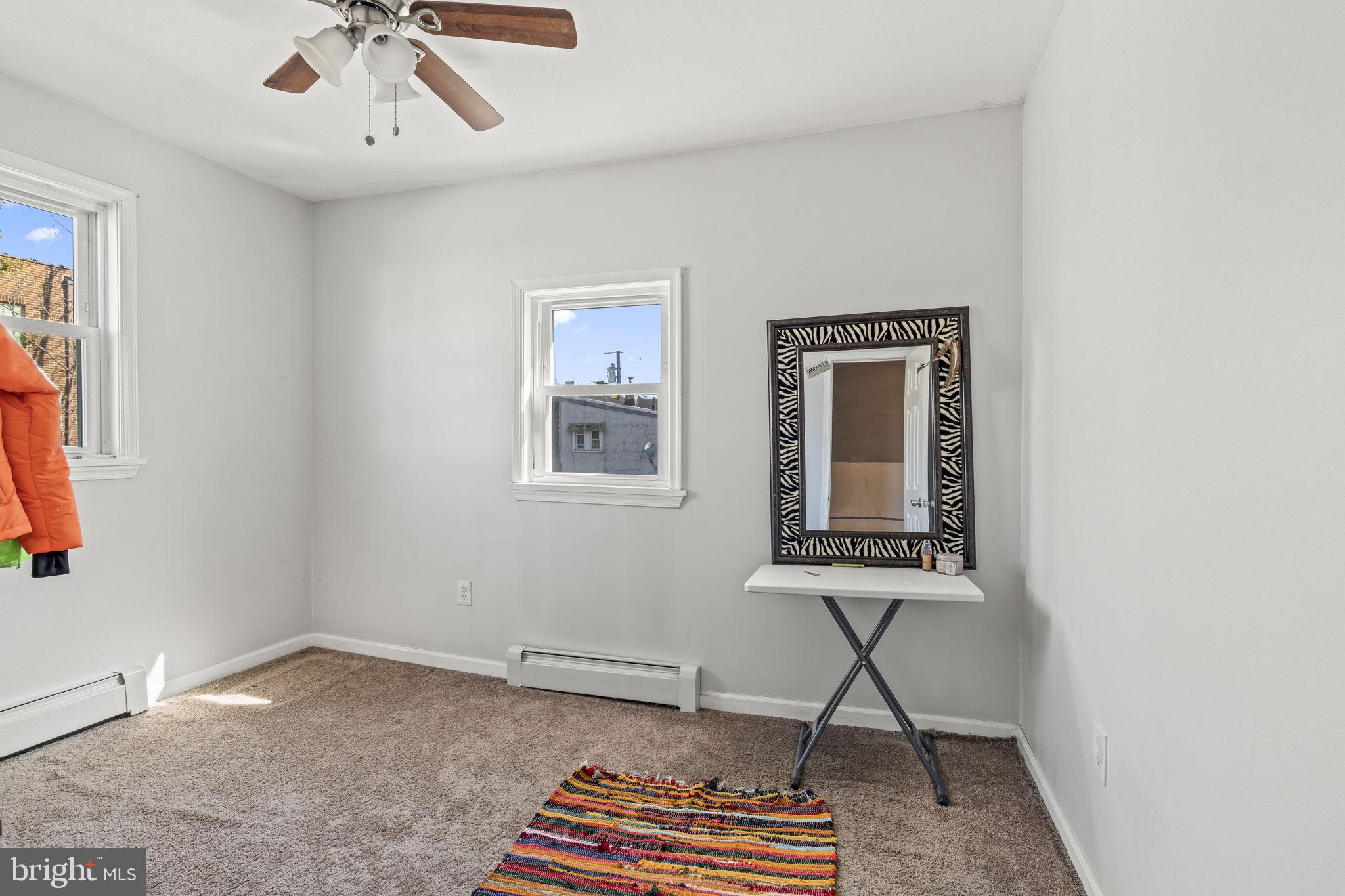 BRIDESBURG - Residential