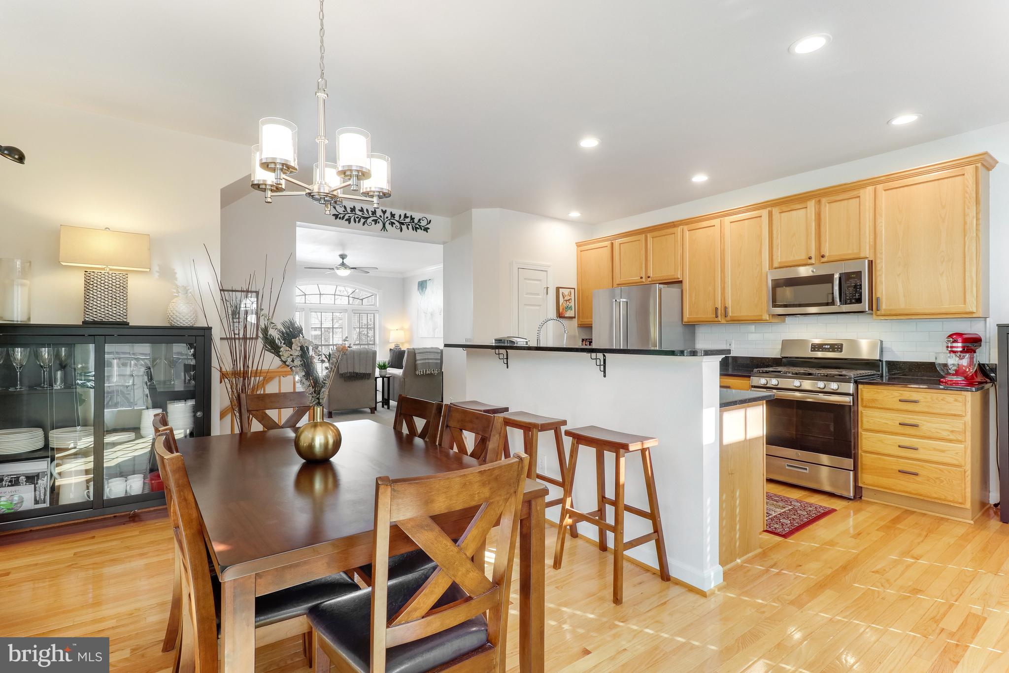 SUMMERS GROVE - Residential