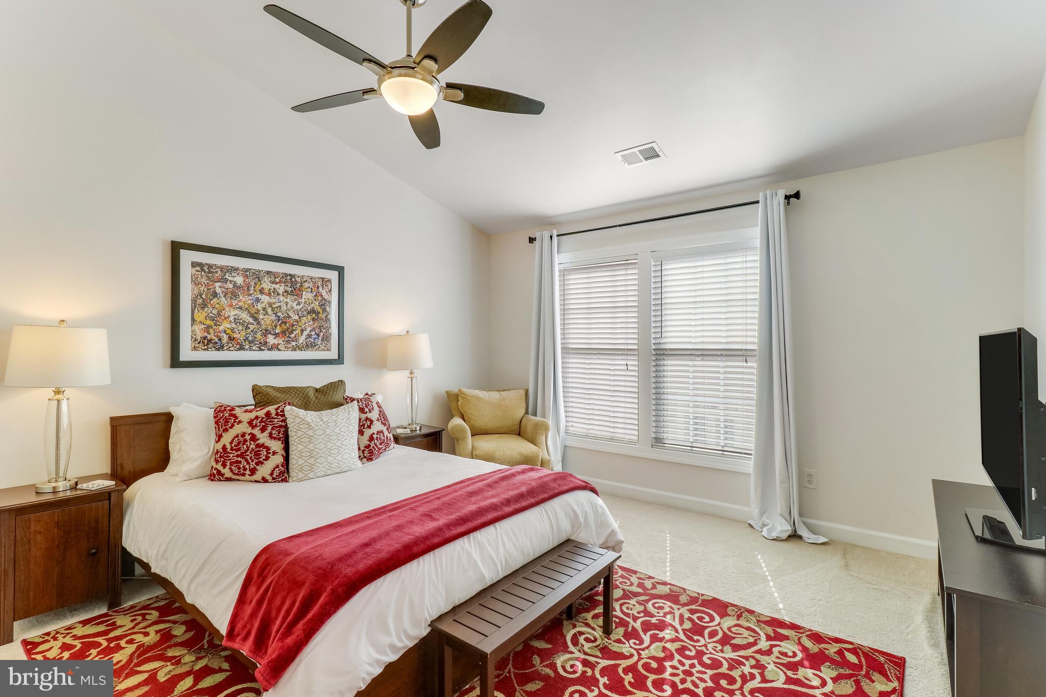 SUMMERS GROVE - Residential