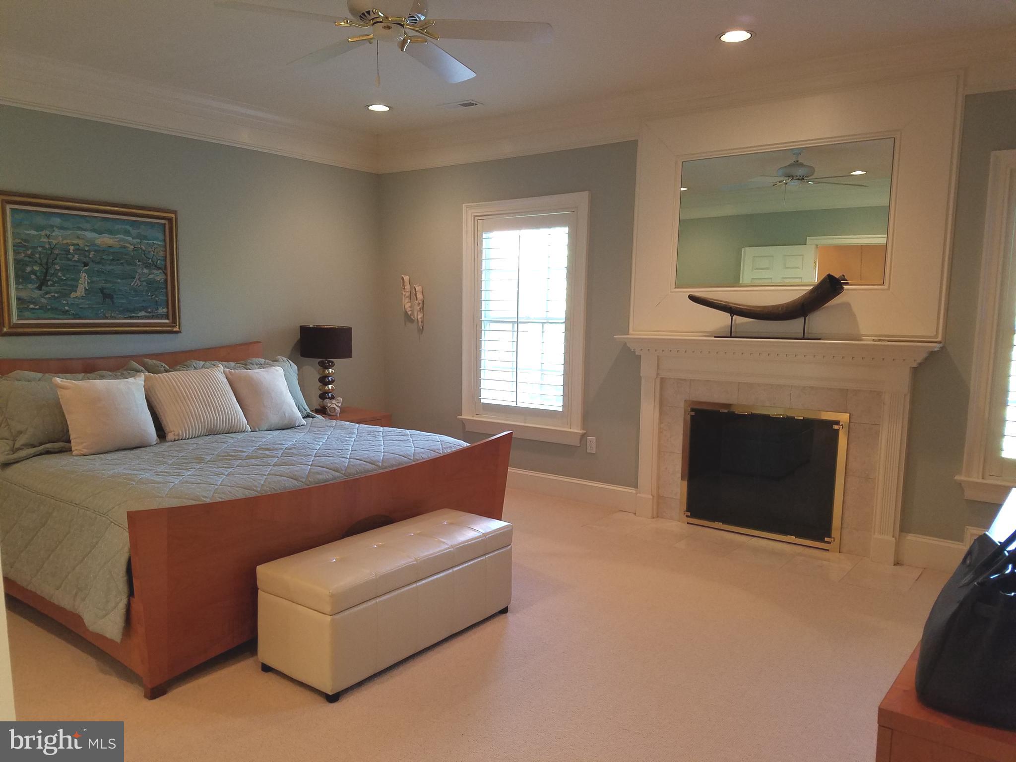 MAYFAIR OF MCLEAN - Residential Lease