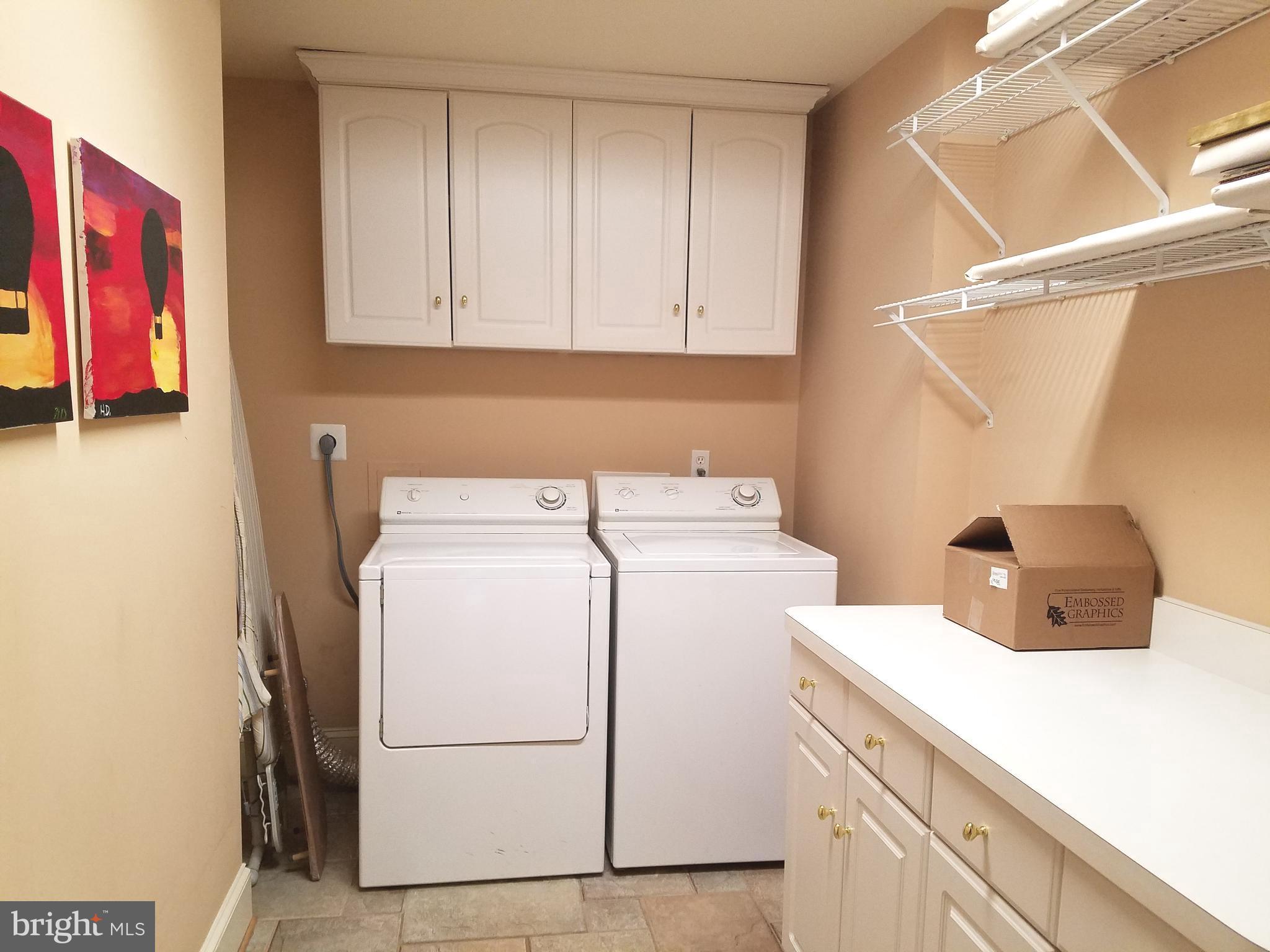 MAYFAIR OF MCLEAN - Residential Lease